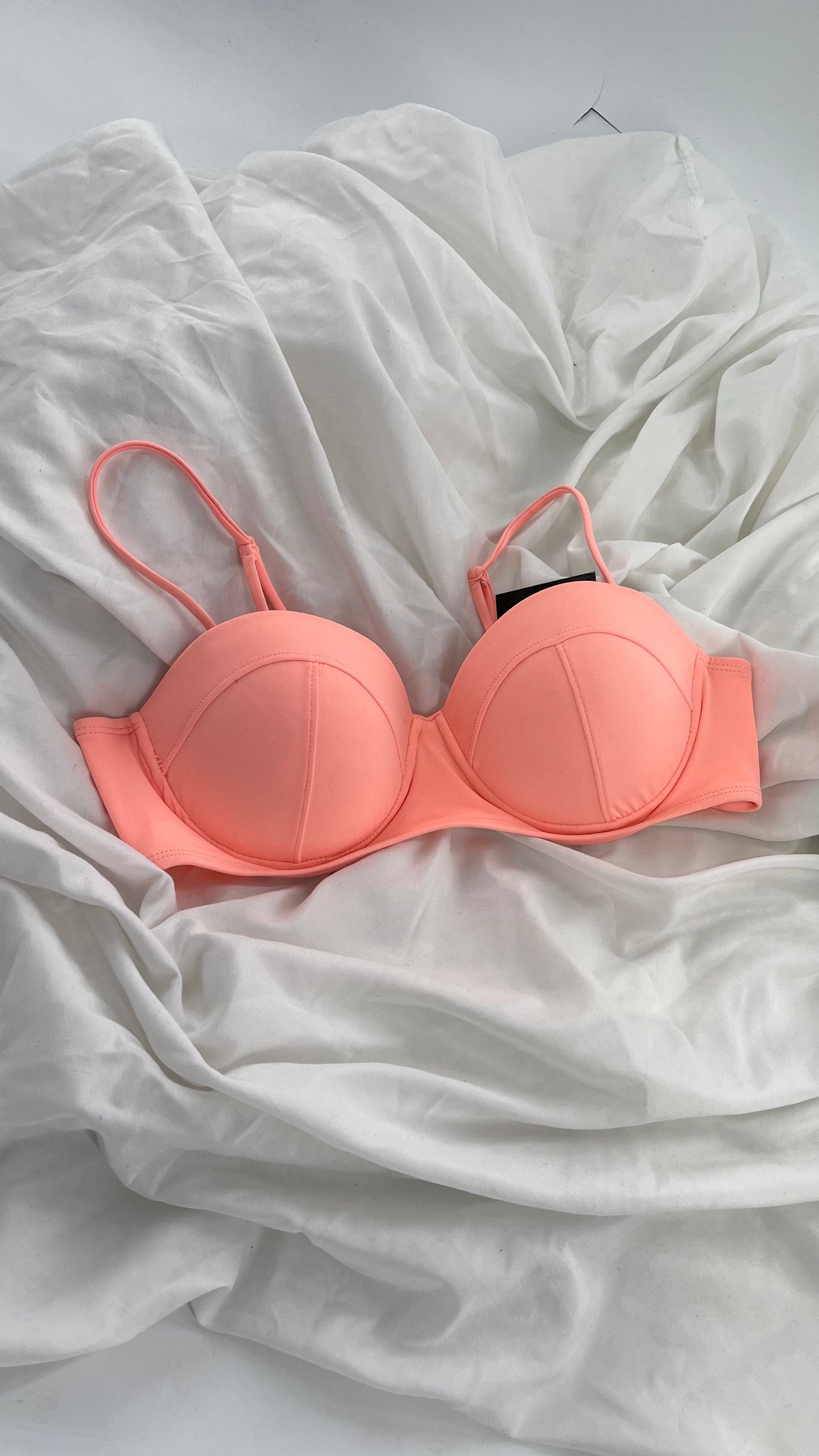 PACSUN LA Hearts Pink Underwire Swim Top (Large)