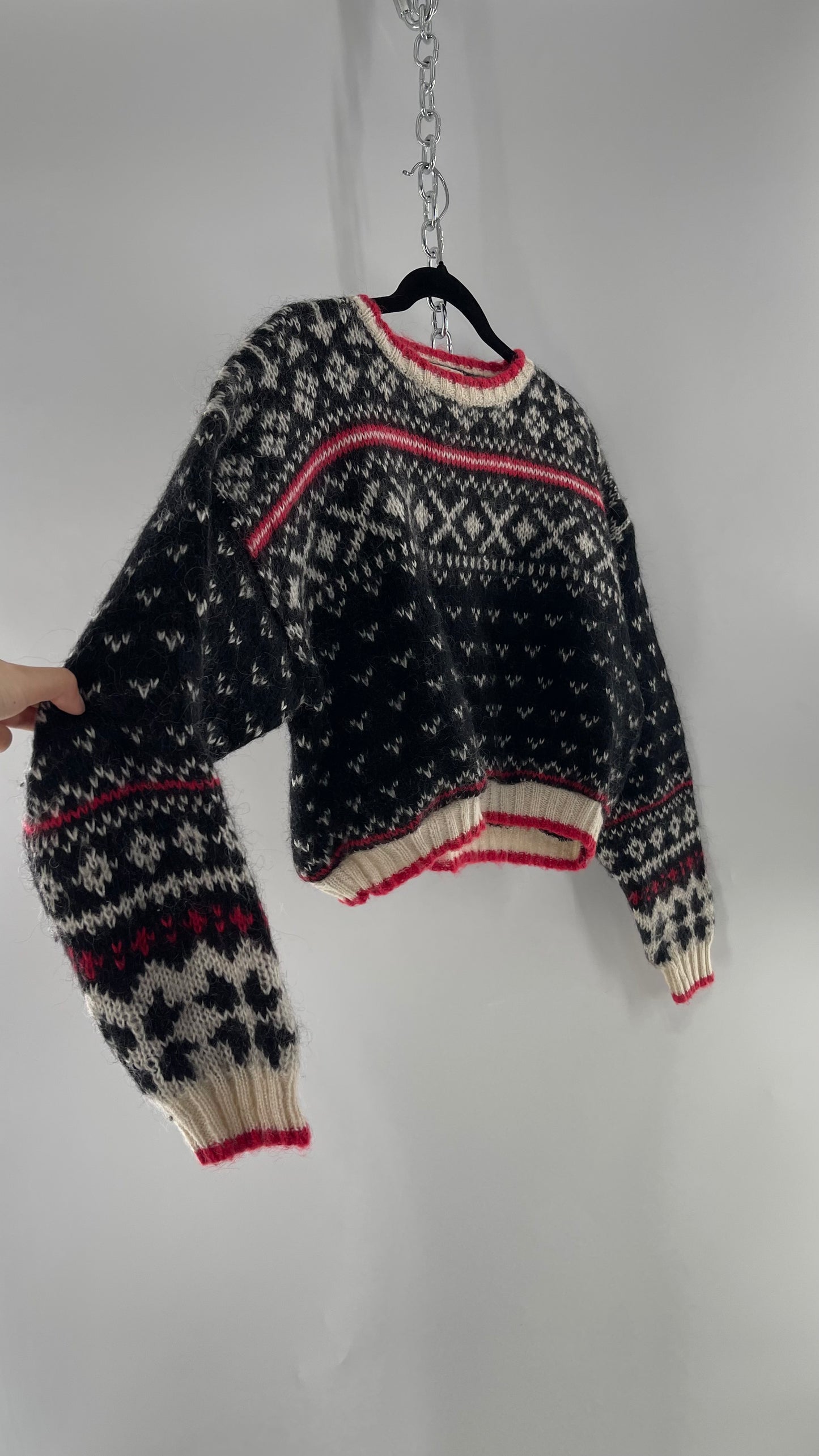 1980s Vintage Wool Black/White/Red Cropped Sweater (Medium)