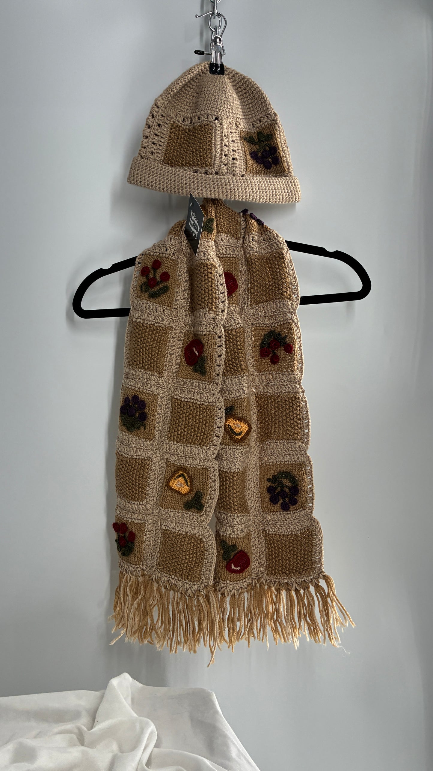 Vintage Crochet Knit Fruits of the Loom Hat and Scarf Set