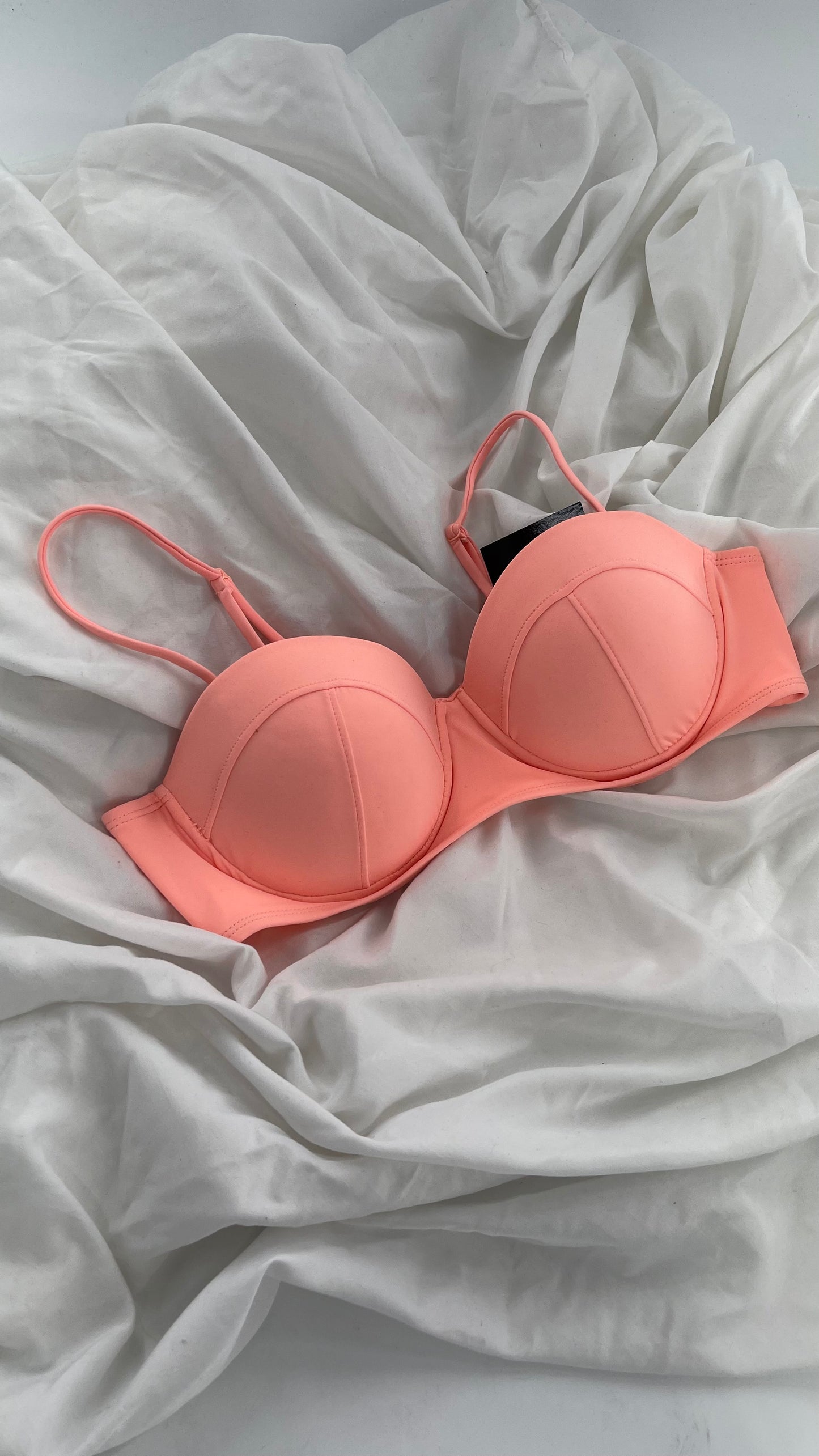 PACSUN LA Hearts Pink Underwire Swim Top (Large)