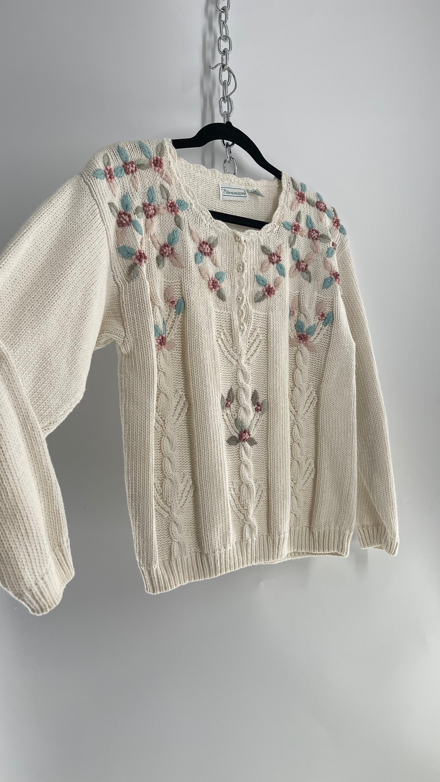 Shenanigans 55% Ramie45% Cotton Embroidered Off White Knit Sweater (Medium)
