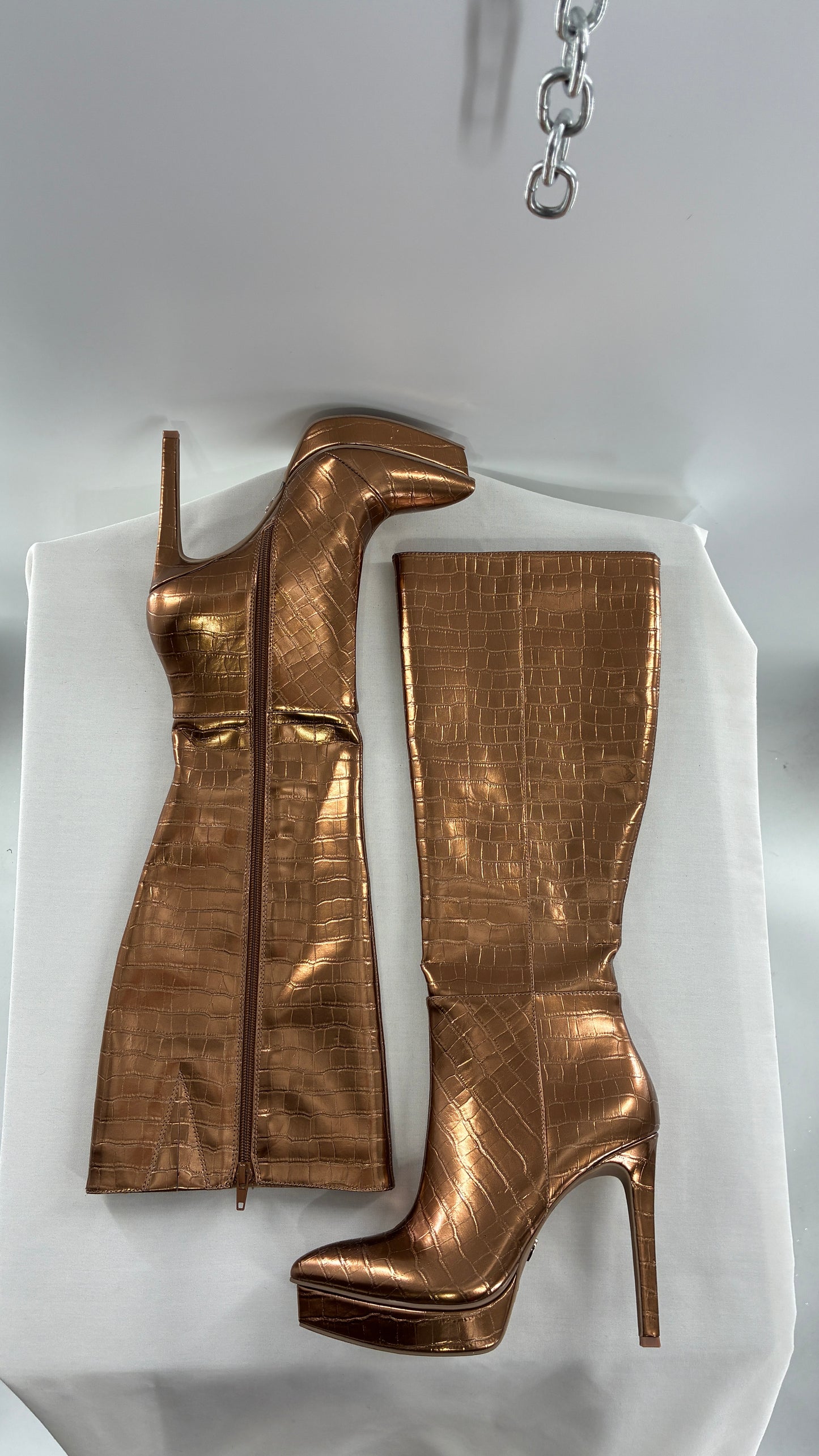 Vintage THALIA SODI Bronze Embossed Crocodile Texture Platform, Pointed Toe, Knee High Boots (6)