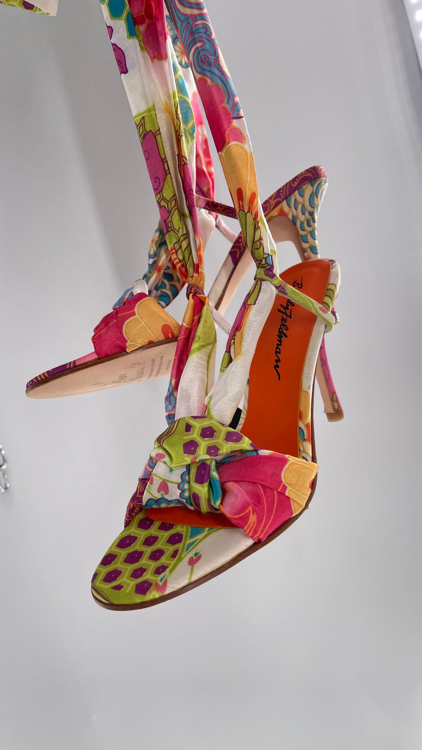 Vintage Beverly Feldman I Love Diamonds Satin Scarf Tie Up Heels (8)