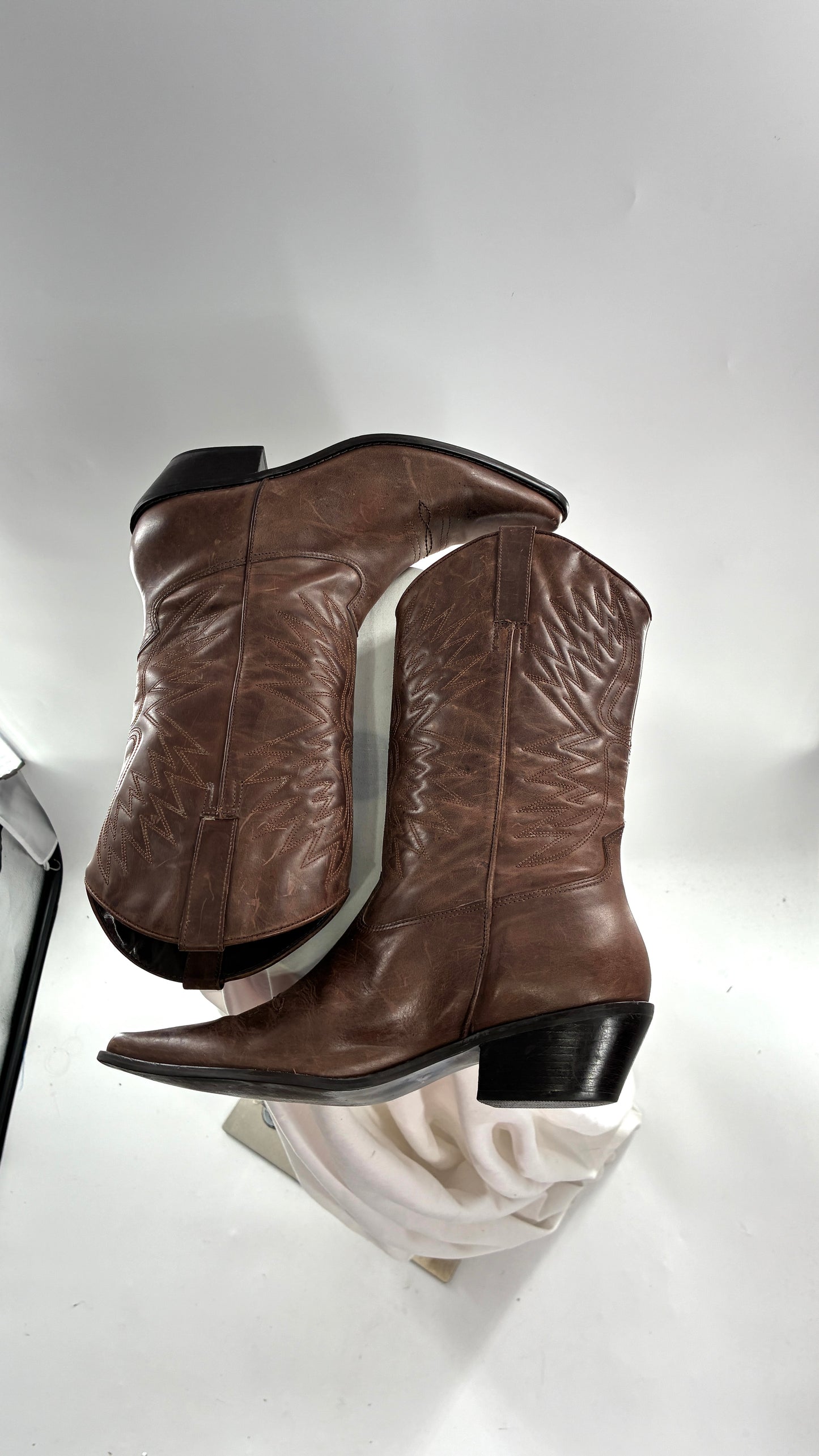 Vintage Genuine Leather Brown Cowboy Boots Made in Brazil (9.5)