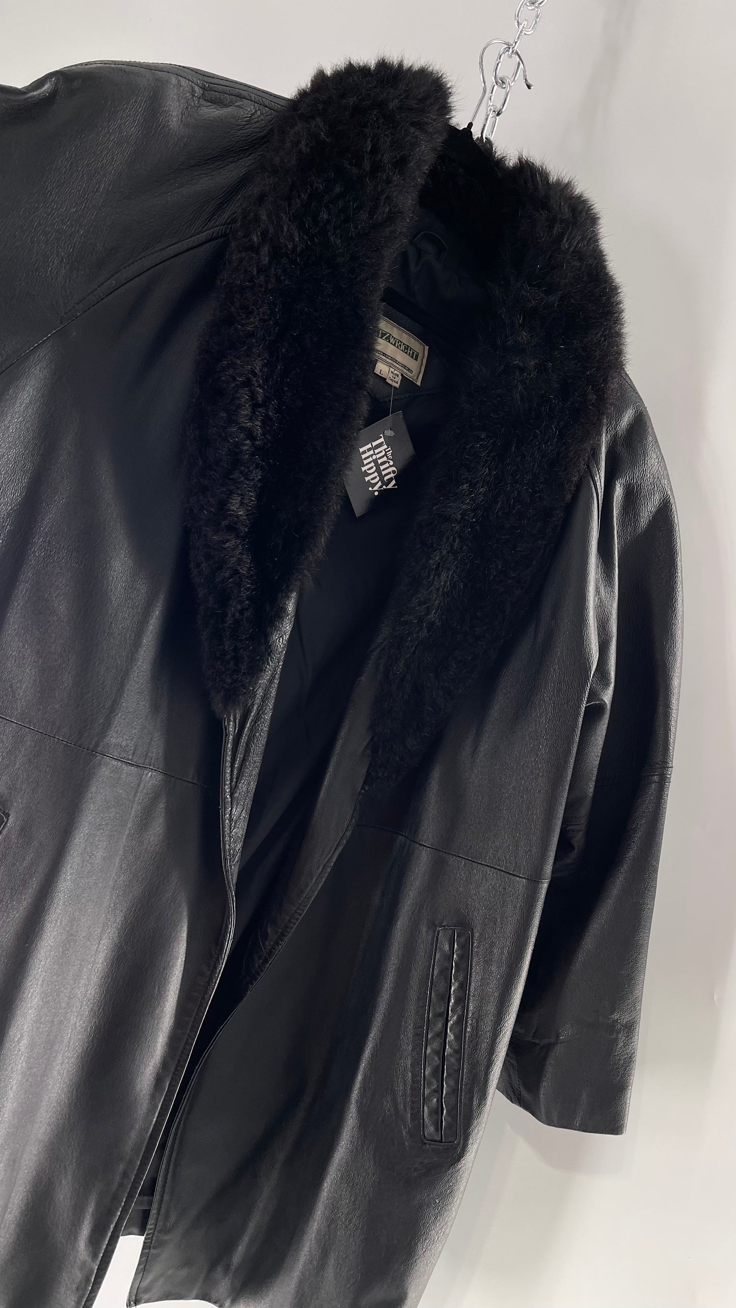FITZWRIGHT Vintage Black Leather Coat with New Zealand Opposum Fur Collar and Faux Fur Belt (C)(Large)