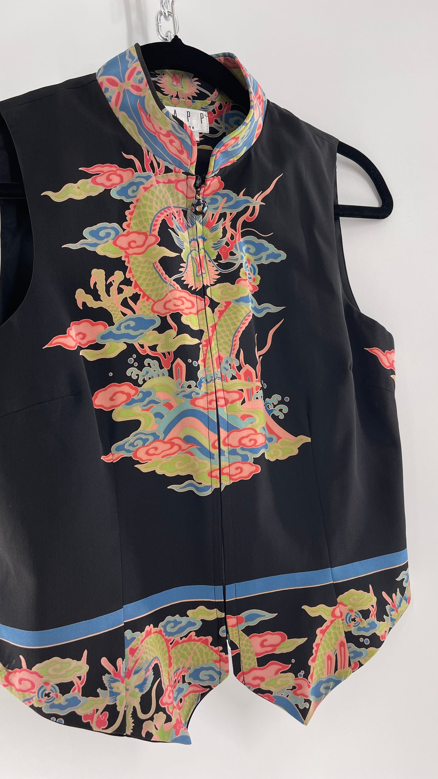 Vintage 1990s TAPP NEW YORK 100% Dragon Graphic Zip Front Crop Sleeveless Vest Top Silk (Medium)
