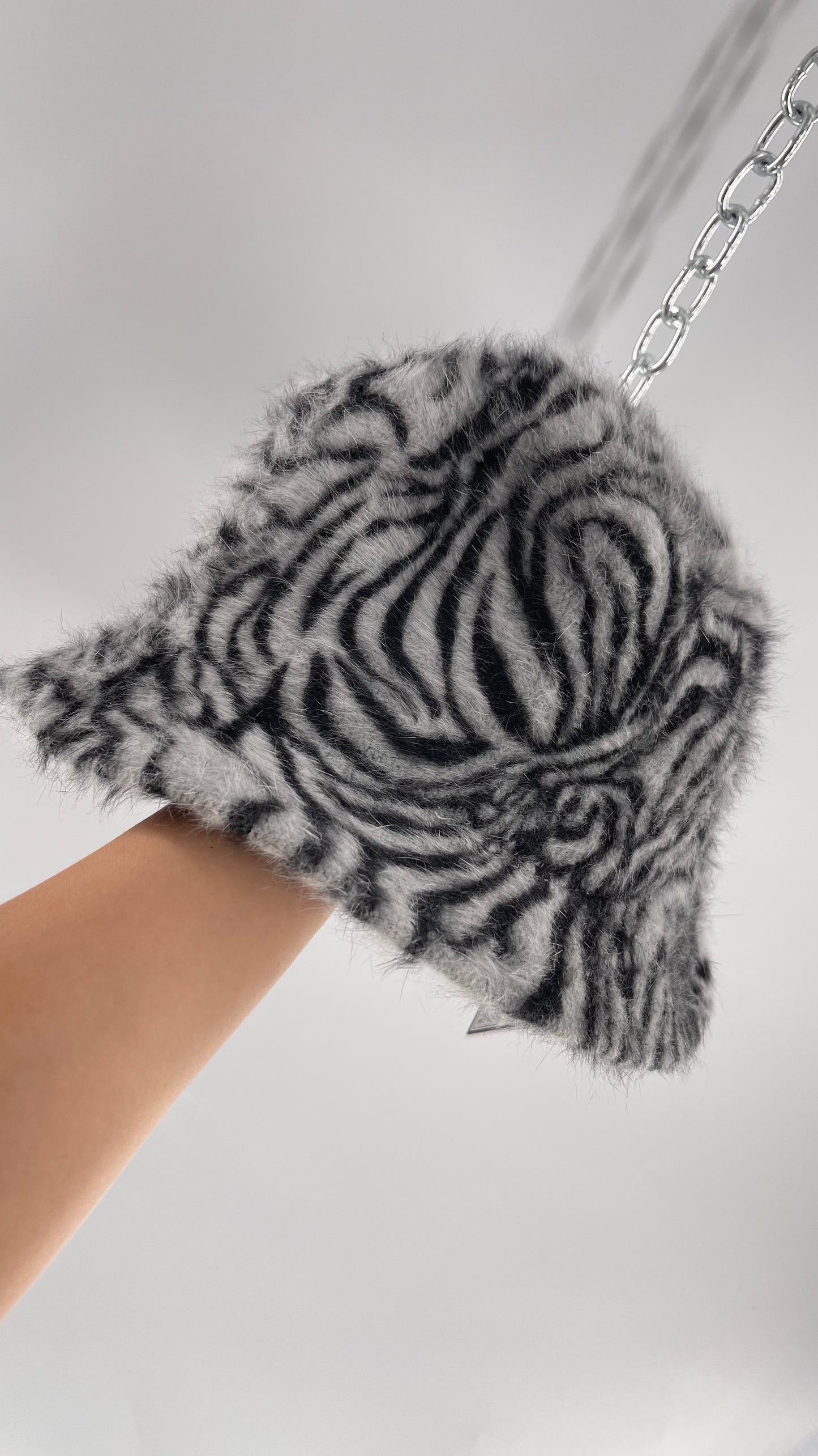 Vintage Designer Filippo Catarzi 80% Angora Zebra Printed Bucket Hat