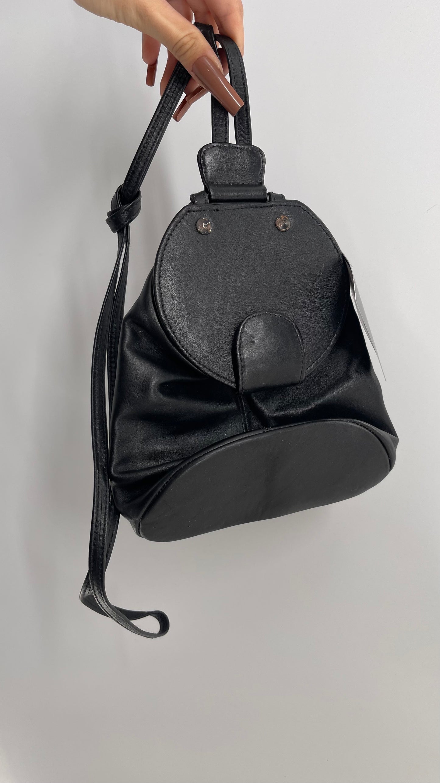 Vintage Colombian Leather Black Bucket Bag with Lid