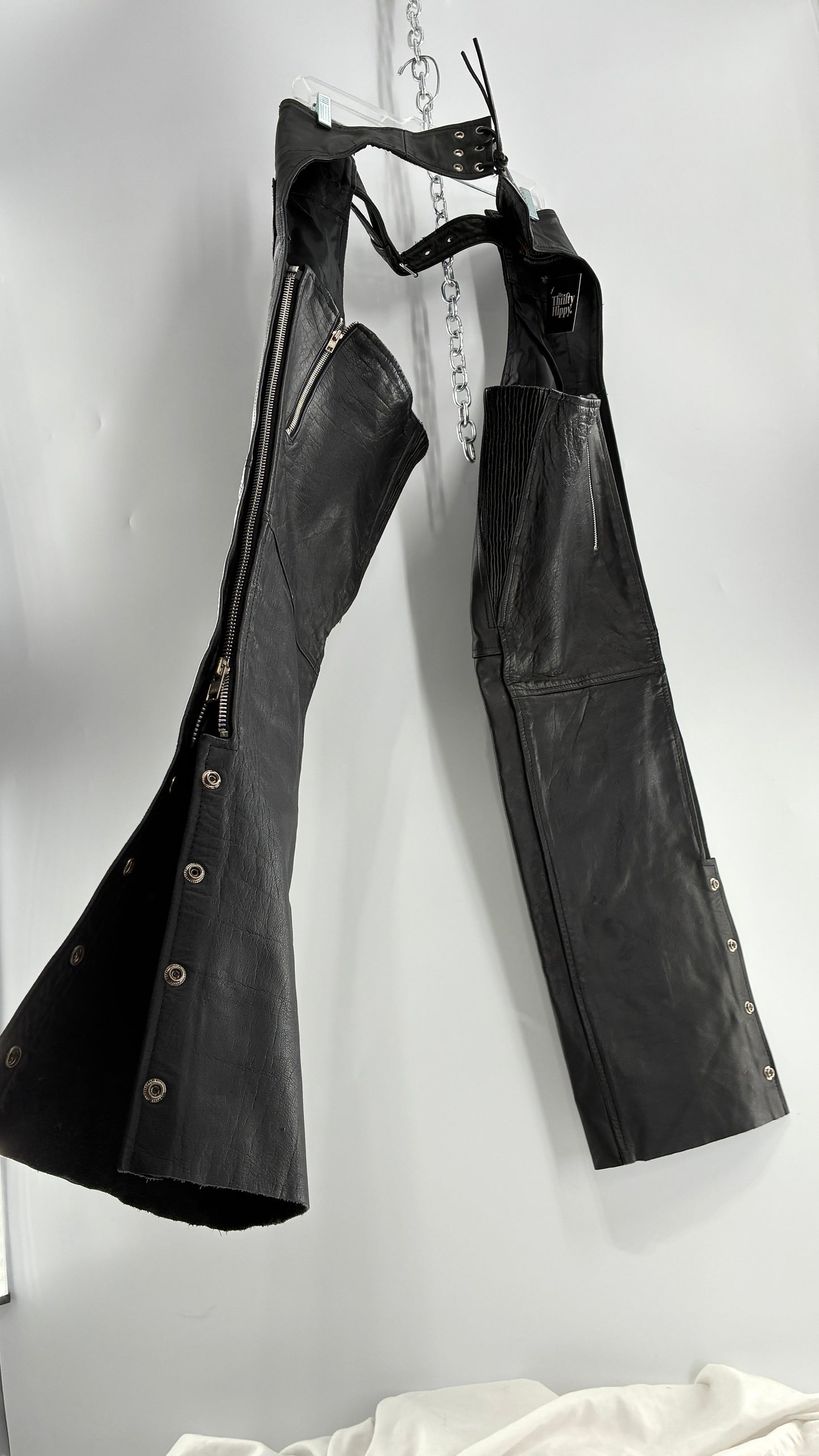 Vintage Xelement Black Genuine Leather Motorcycle Chaps with Side Zipper and Button Closure (34)