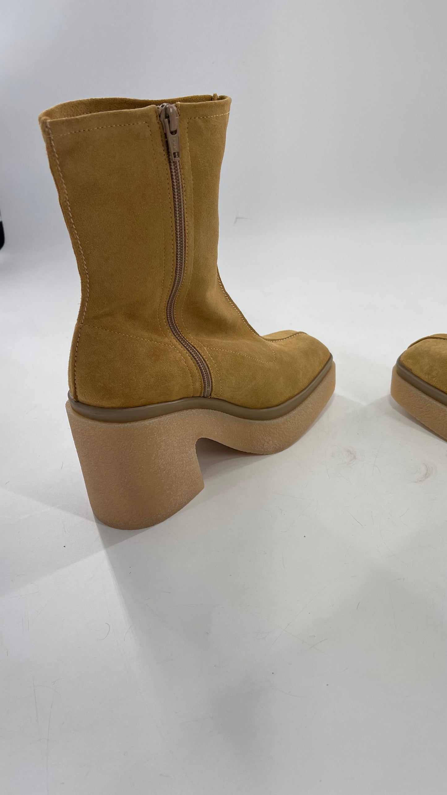 Free People Gigi Tan Suede Ankle Boots with Platform and Chunky Rubber Heel (38.5)