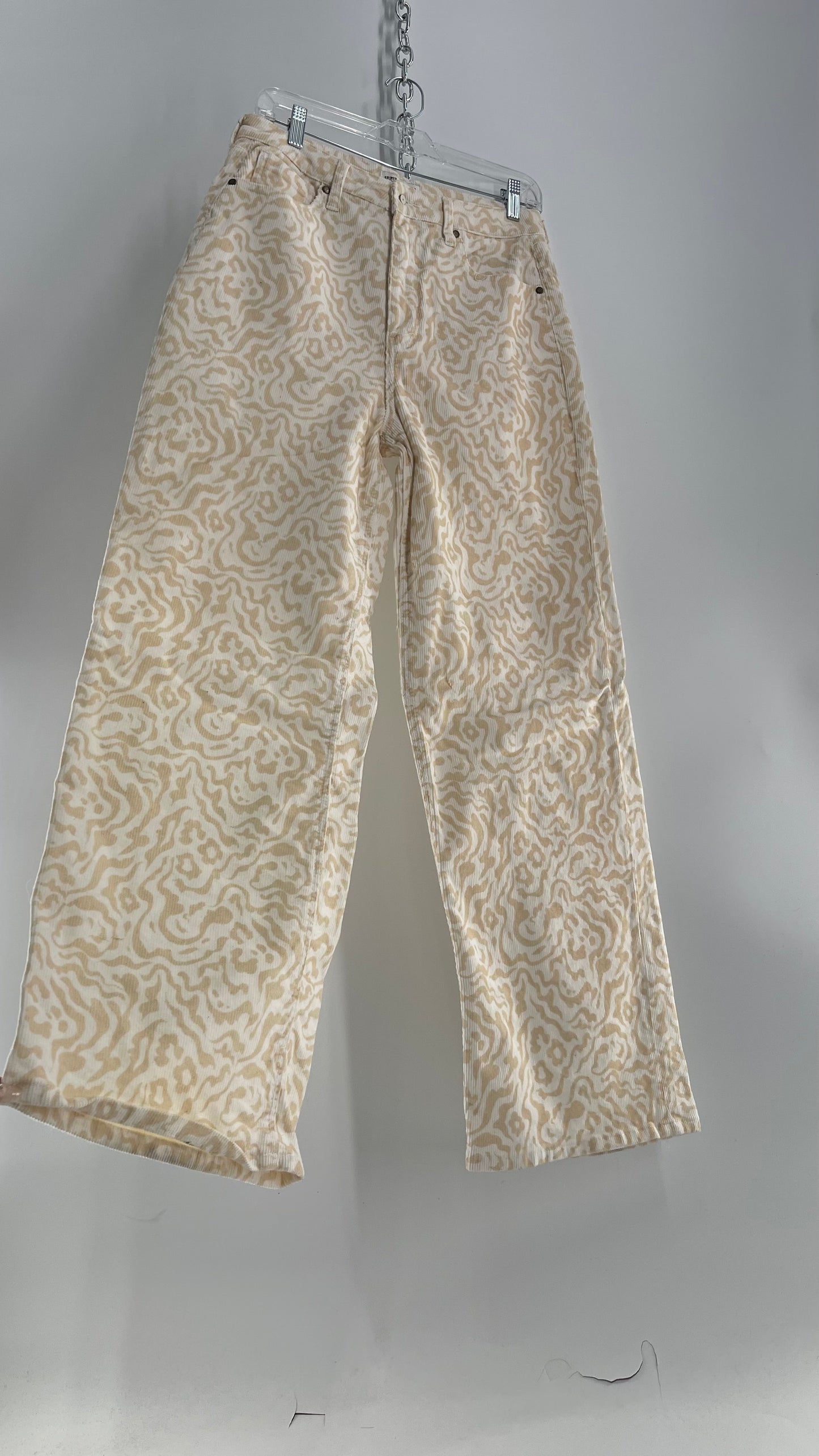 PTCL Corduroy White and Beige Leopard (30)