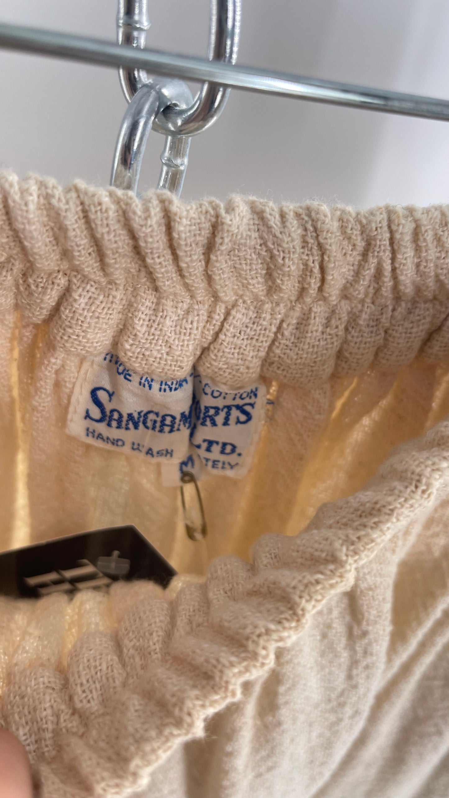 Vintage 1970s SANGAM Imports 100% Cotton White Maxi Skirt Made in India (Medium)