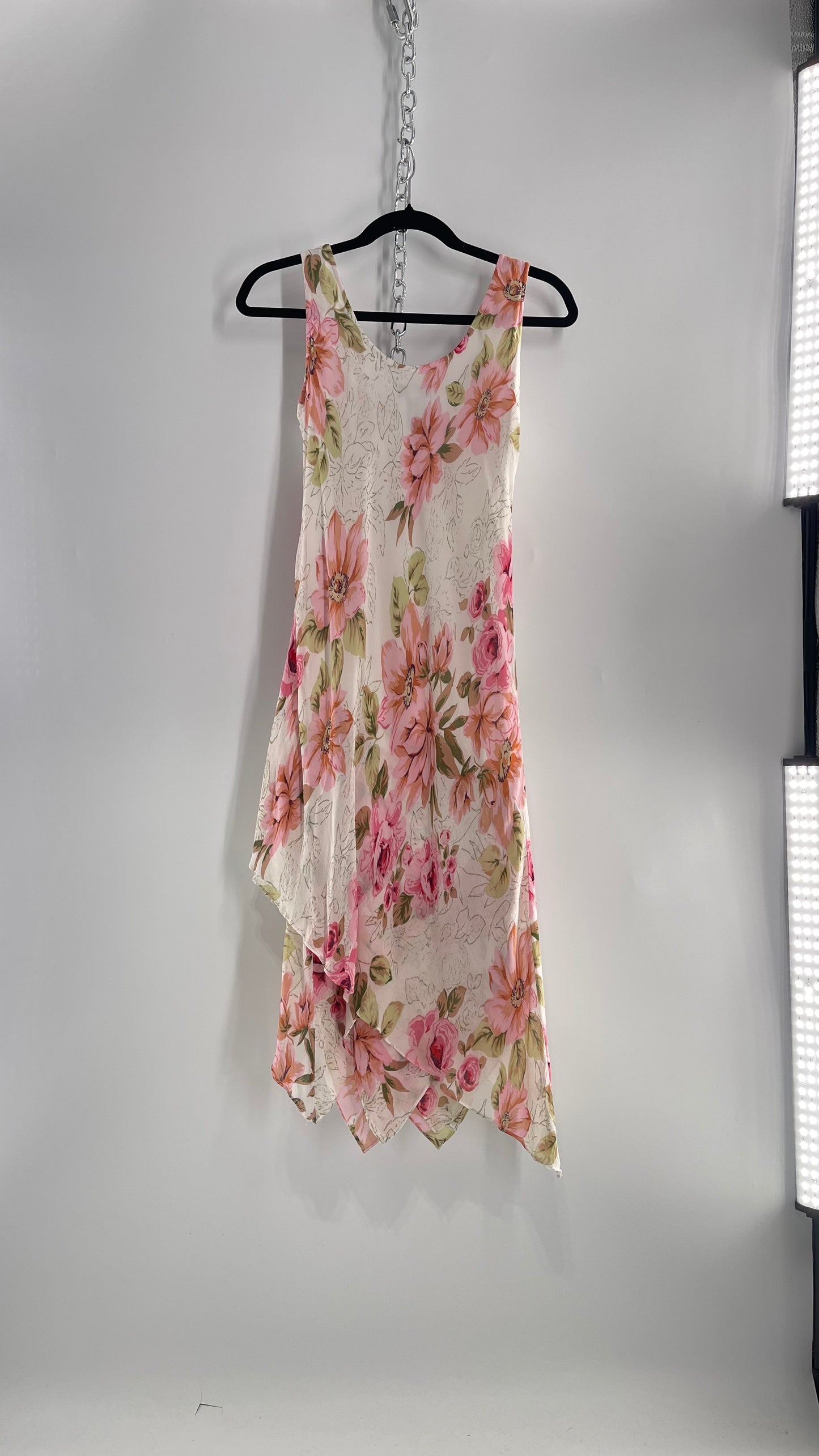 Vintage Eva Blue Pink Floral Draped Neck Sleeveless MIDI with Beading (10)