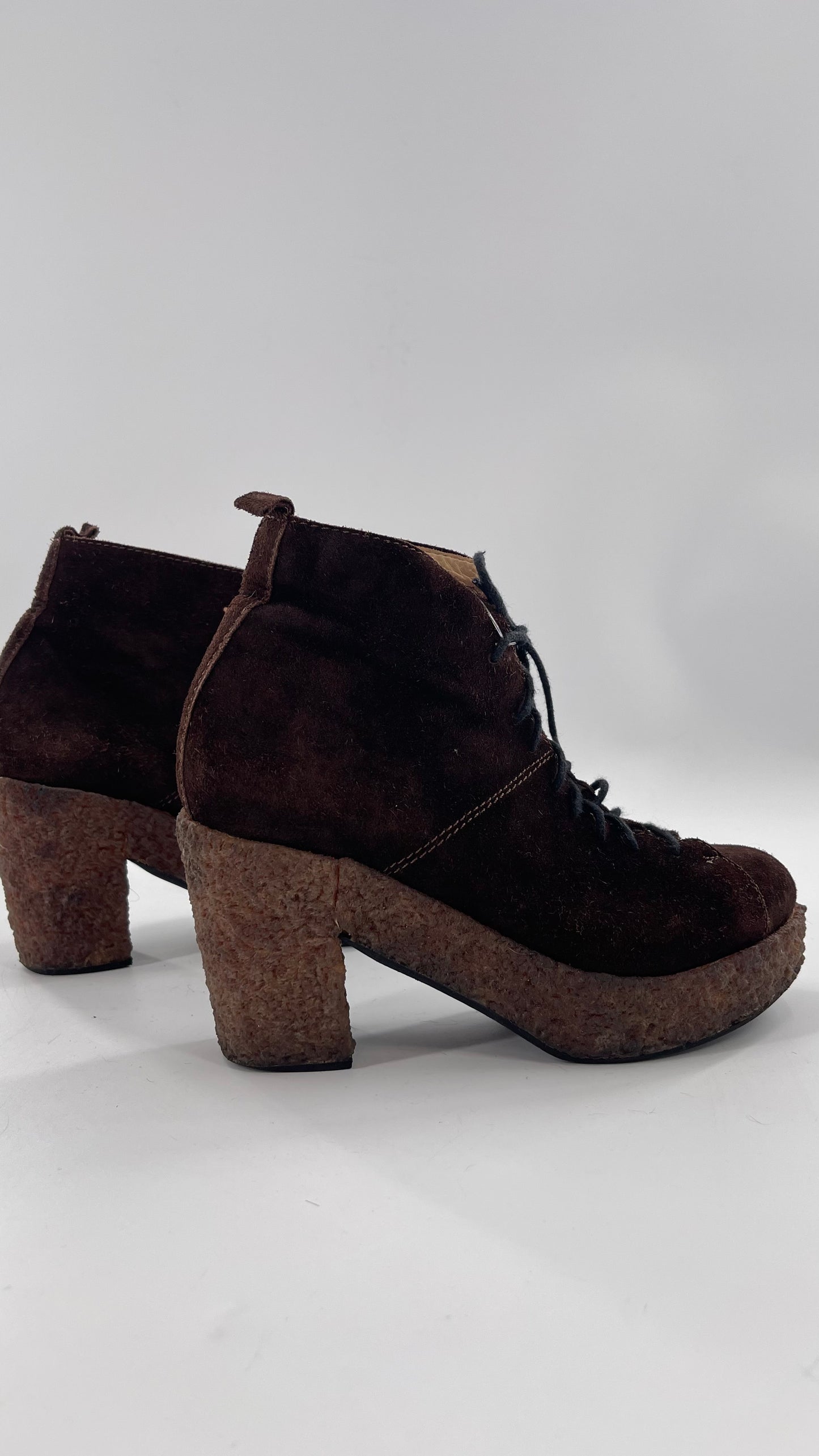 Vintage Amish Brown Lace Up Suede Boots - Apparently Size 7-71/2