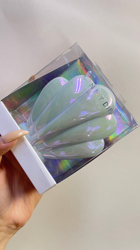 Urban Outfitters SKINNYDIP Seashell Brush