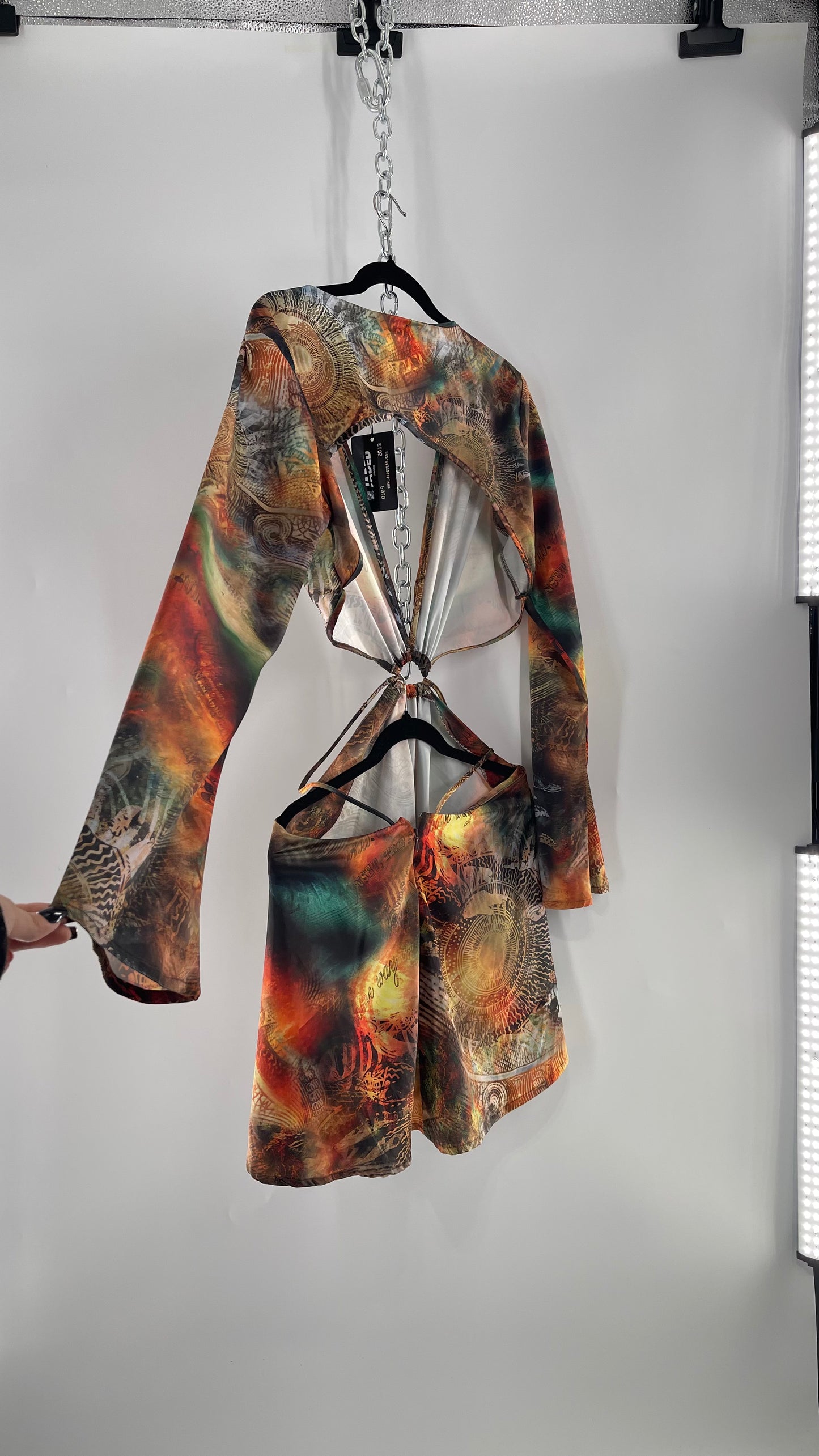 Jaded London Graphic Green, Orange, Yellow Dress with Bell Sleeves, Cut Out Waist and Straps (10)