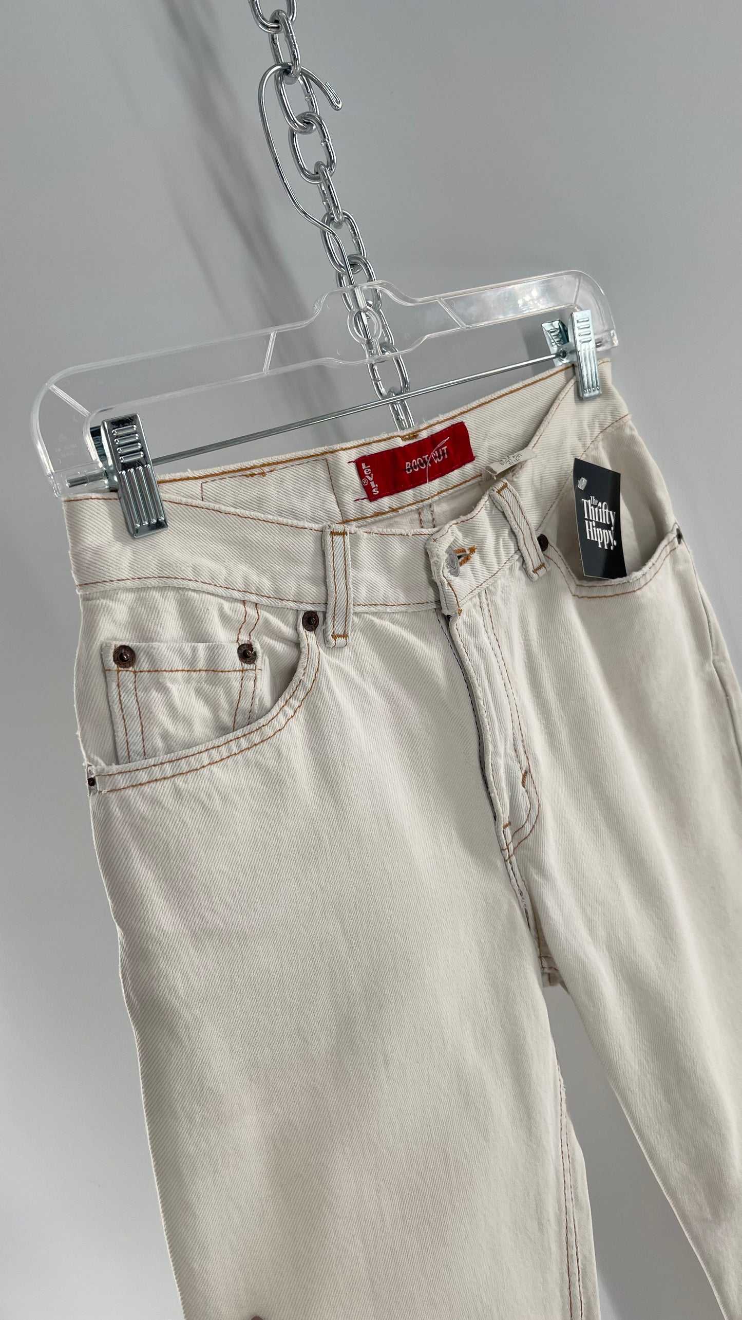 Vintage Levi’s 517 Distressed/Damaged White Denim Cropped Bootcut Jeans/Capri with Frayed Hem (2)