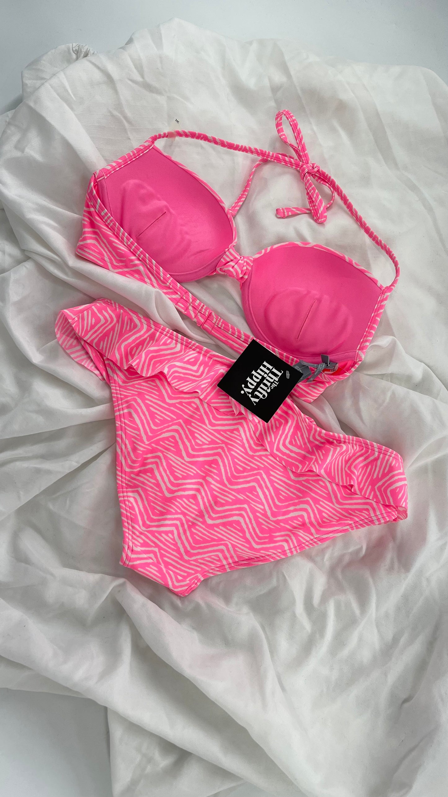 AERIE Pink Swim Set with Padded Underwire Top and Ruffled Bottoms (34C/M)