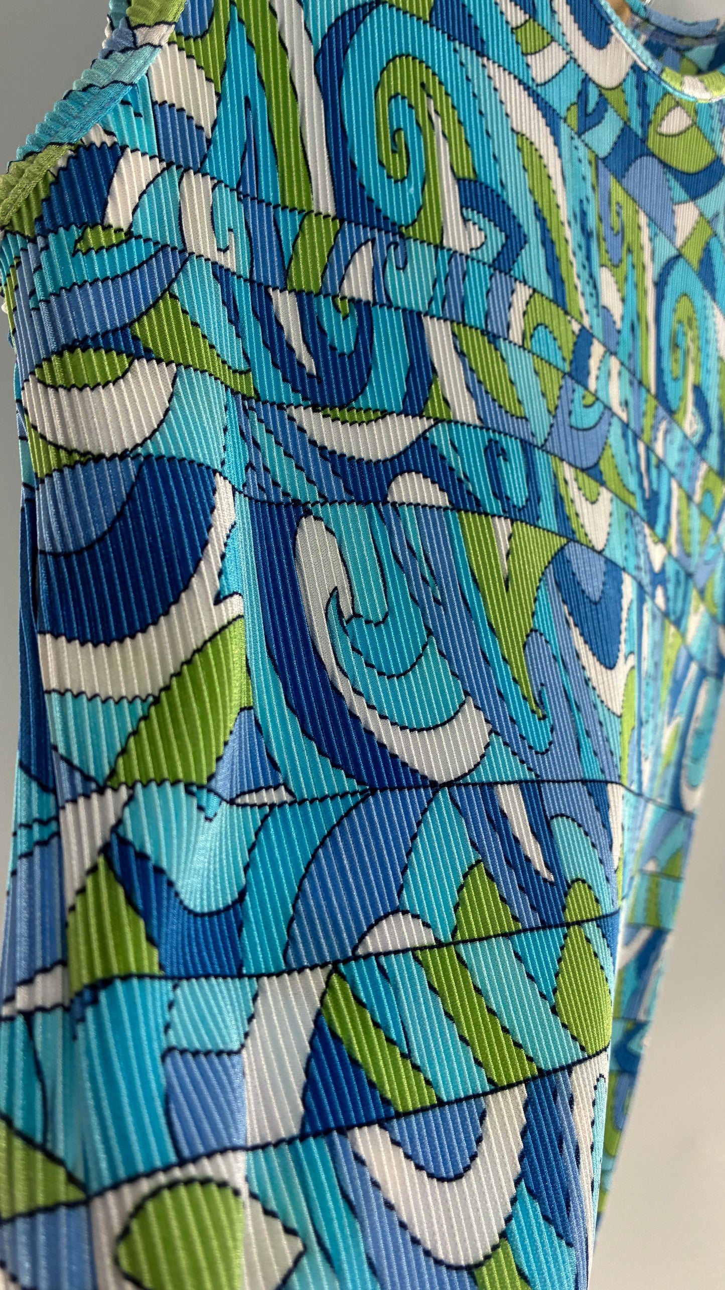 Vintage PLISSÉ Abstract Blue and Green Crimped Camisole (Large)