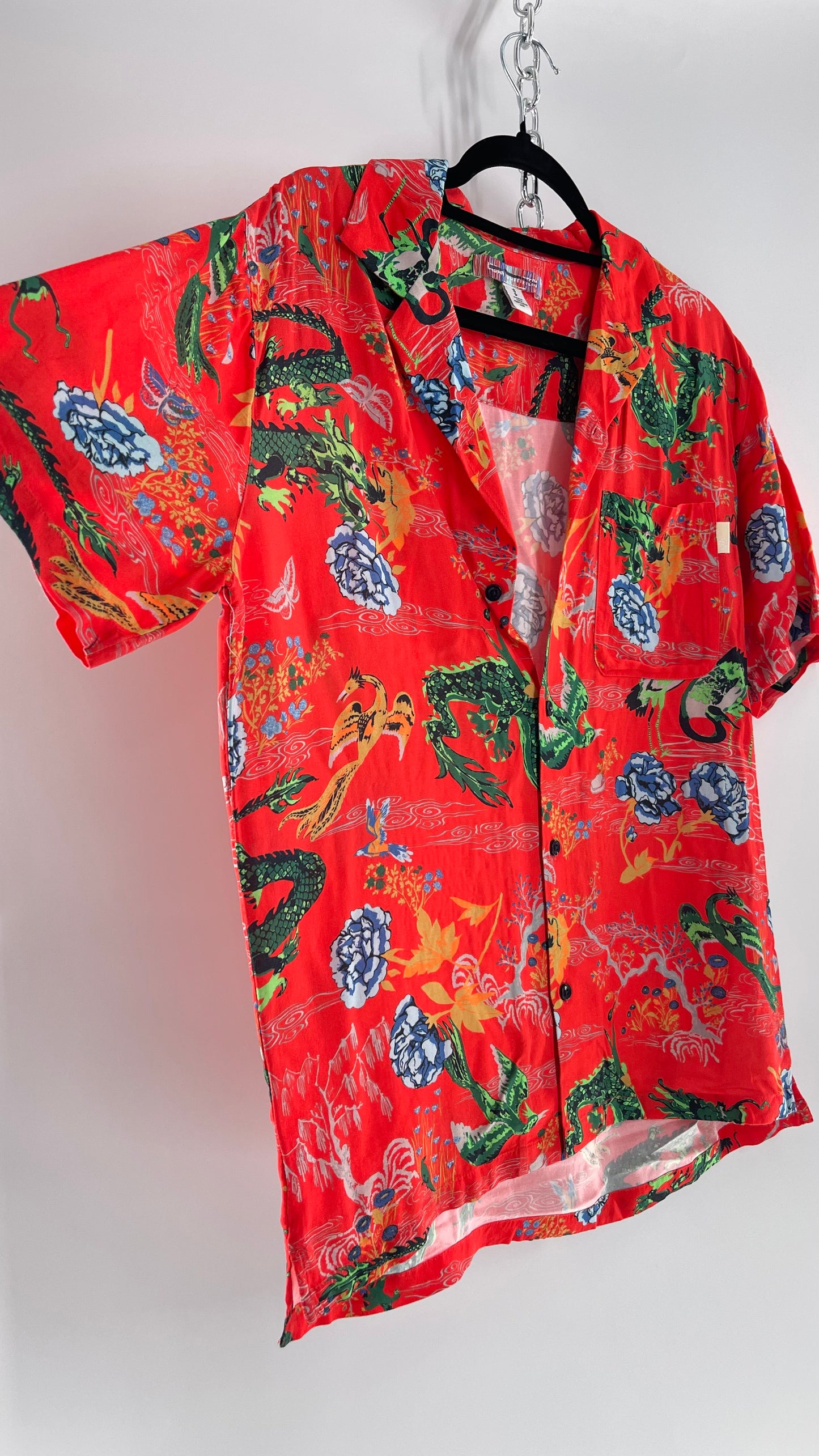 Urban Outfitters Red Dragon Motif Men’s Button Up (Small)