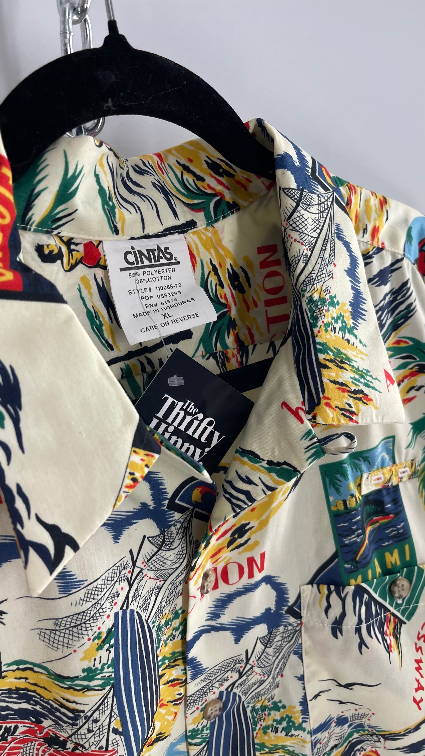 Vintage Men’s Tourist Post Card Button Up Short Sleeve (XL)