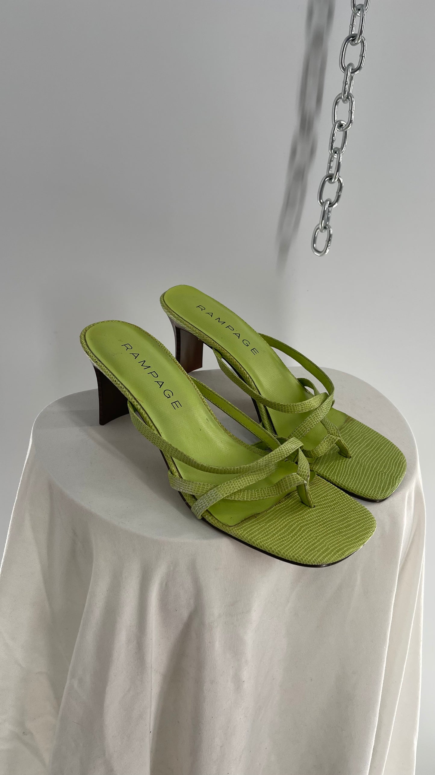 Vintage Rampage Lime Green Square Toe Kitten Heel (7)