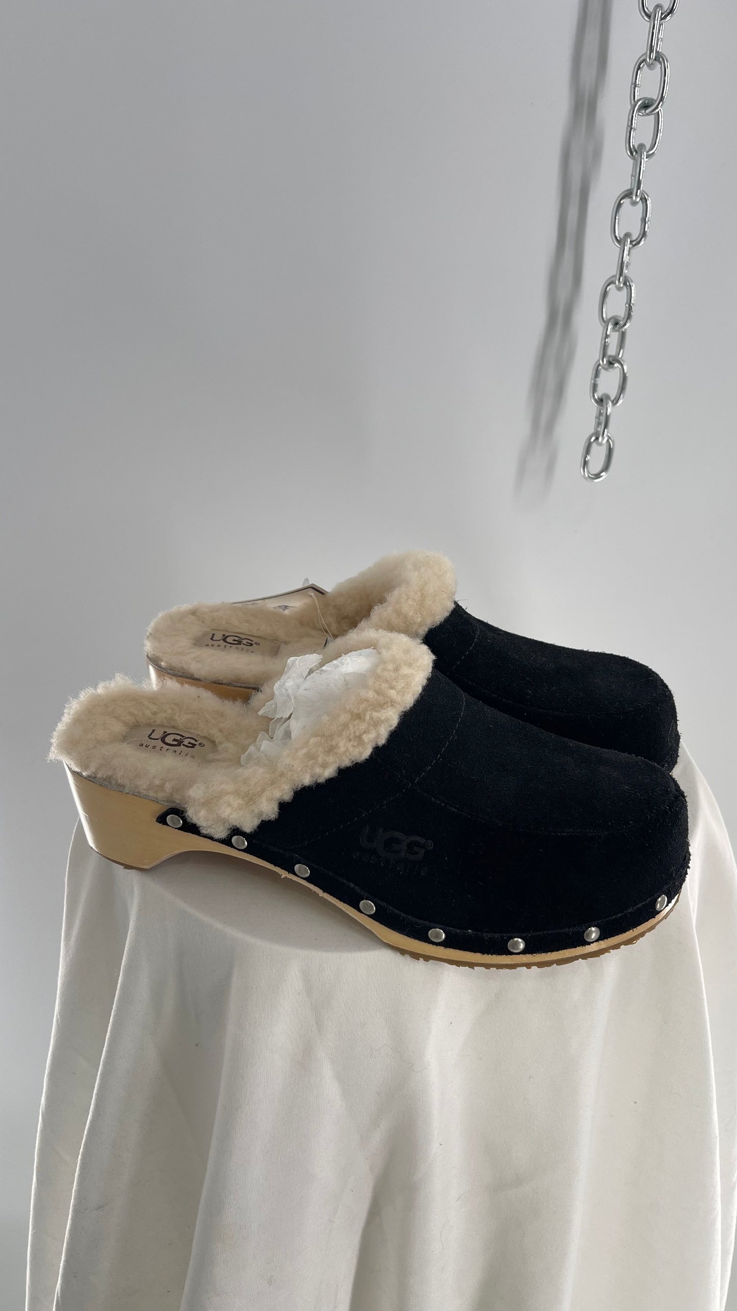 UGG Vintage Side Studded Black Suede Fur Lined Wooden Clog (8)
