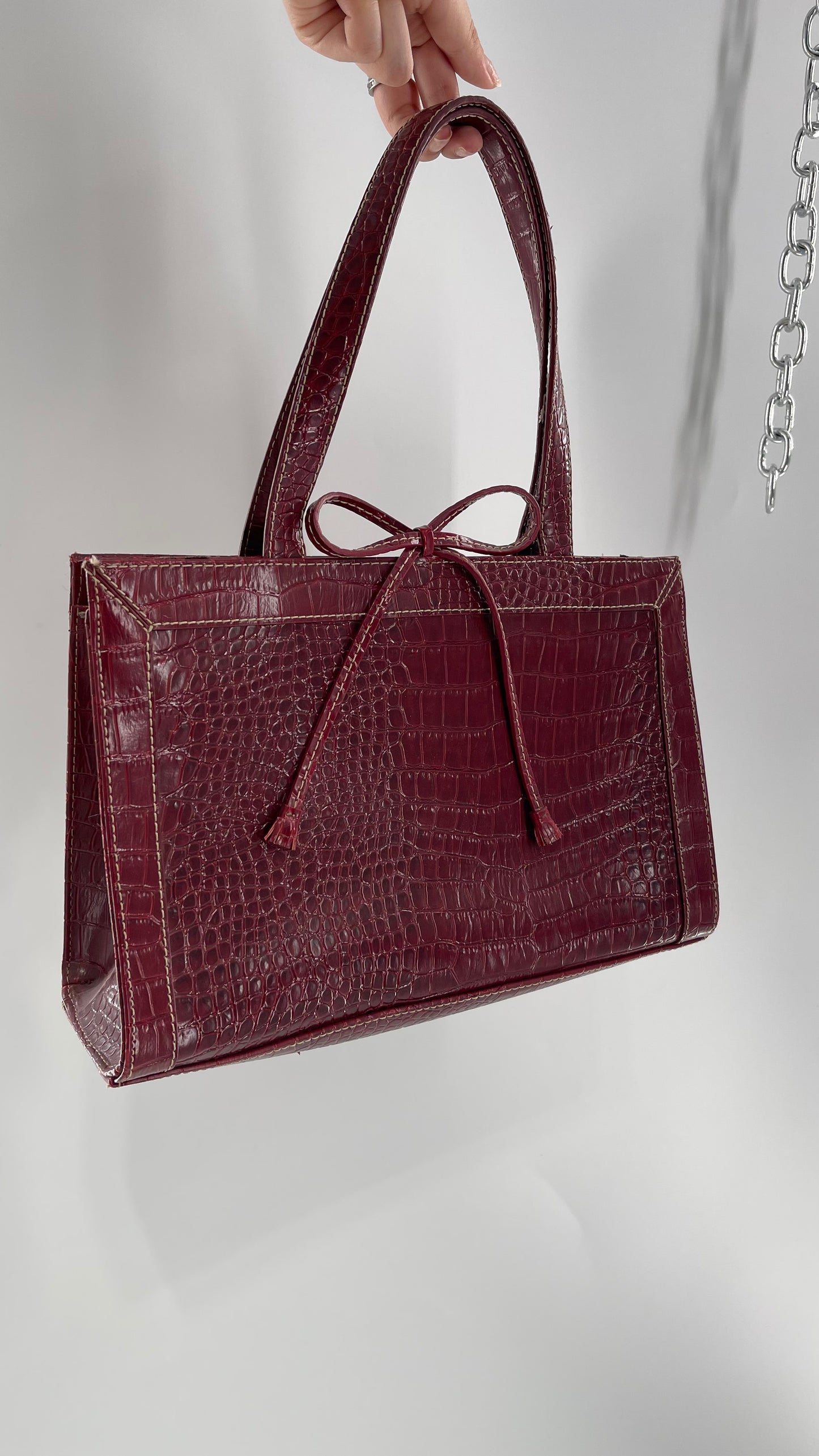 Vintage Liz Claiborne 1990s Cherry Red Crocodile Embossed Structured Bow Bag