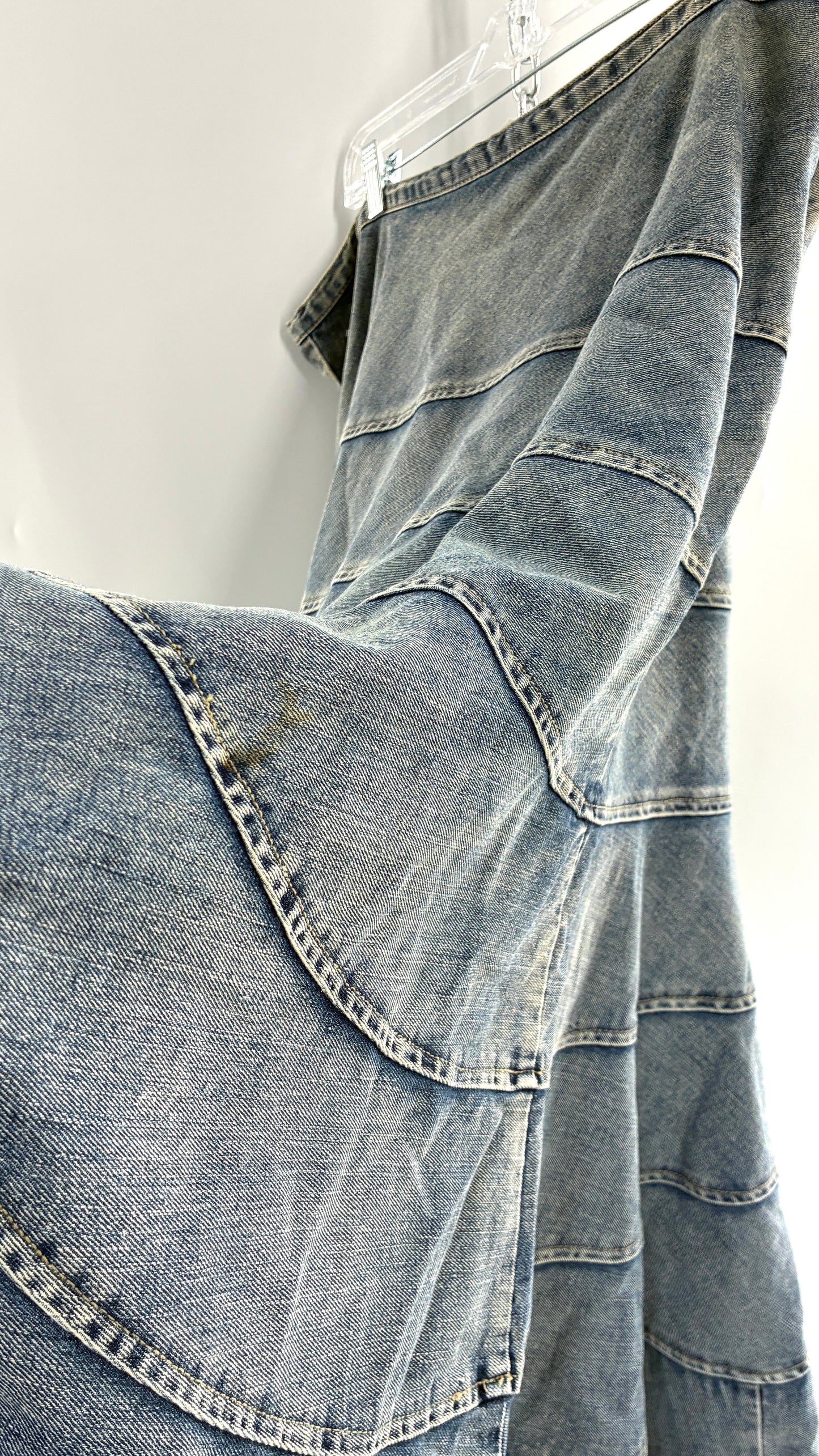 Vintage JEANOLOGY Tiered Denim Skirt with Fading and Stone Wash (16W)