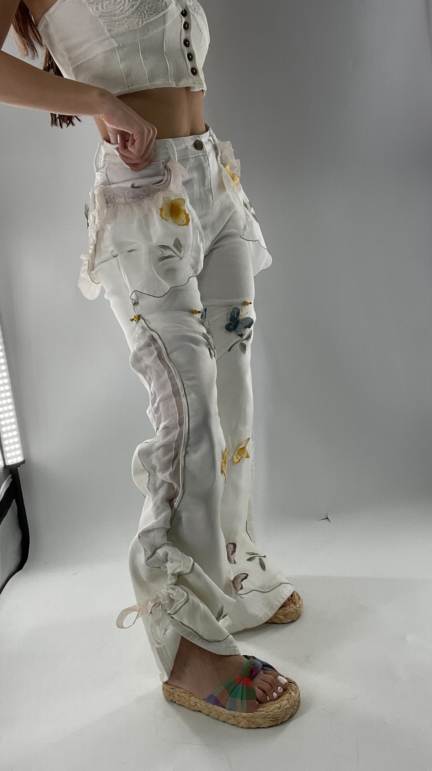 Remade Upcycled Lee White Jeans with Drawstring Adjustable Length, Lace Trim Pockets, Embroidery and Appliqué Details (27)