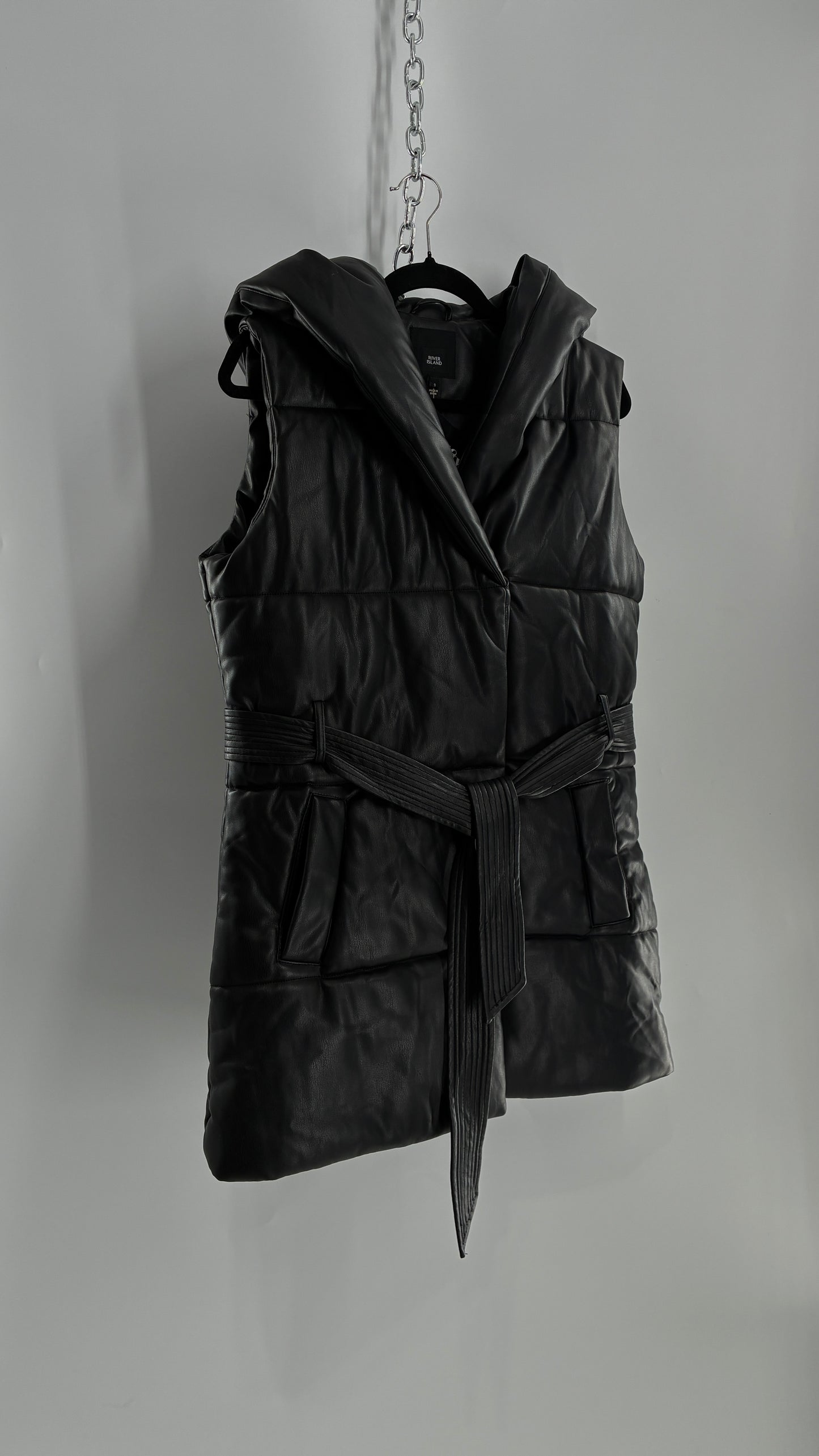 River Island Black Vegan Leather Puffer Style Sleeveless Vest (Small)