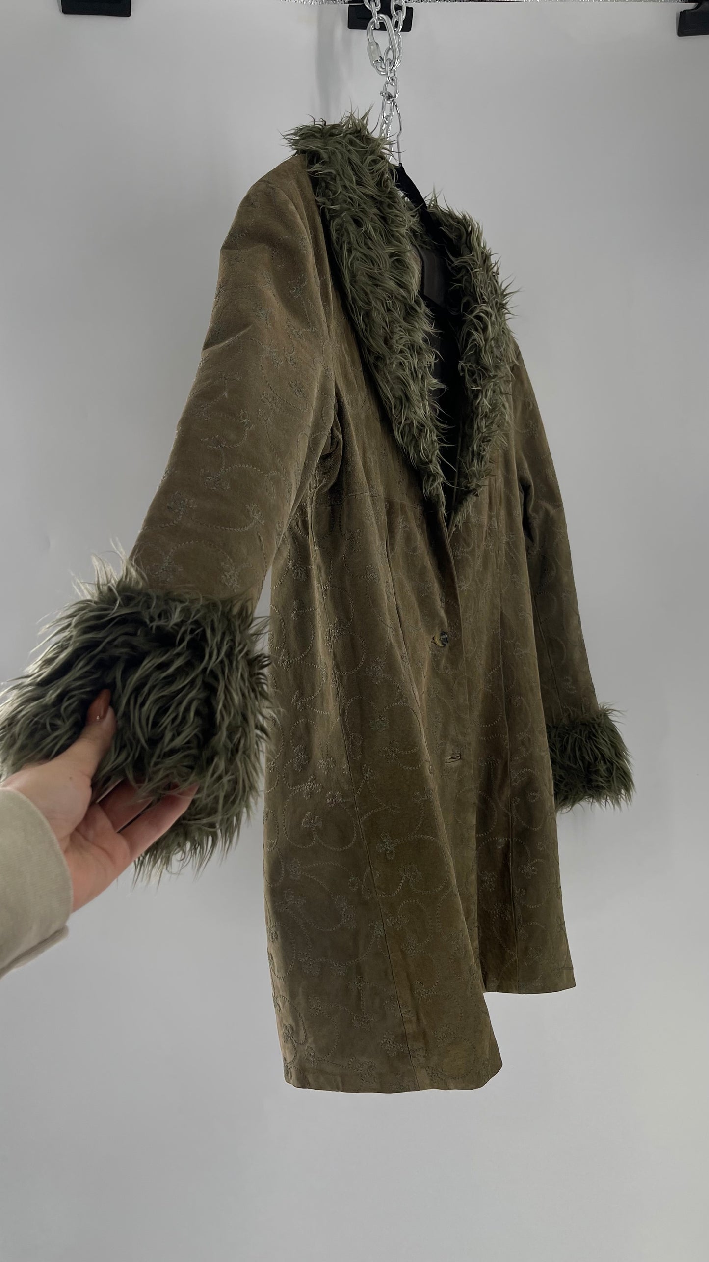 Vintage STATIC Embroidered Genuine Leather Coat with Fur Cuffs and Collar (C) (XL)