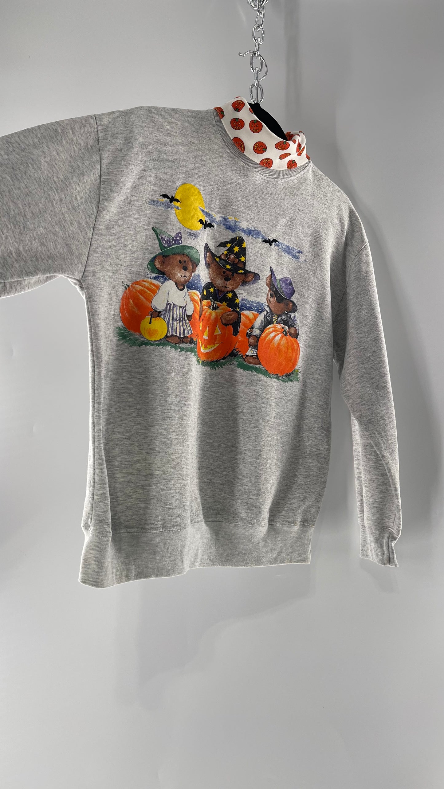 Vintage Halloween Turtle Neck Teddy Bear Sweater (Medium)