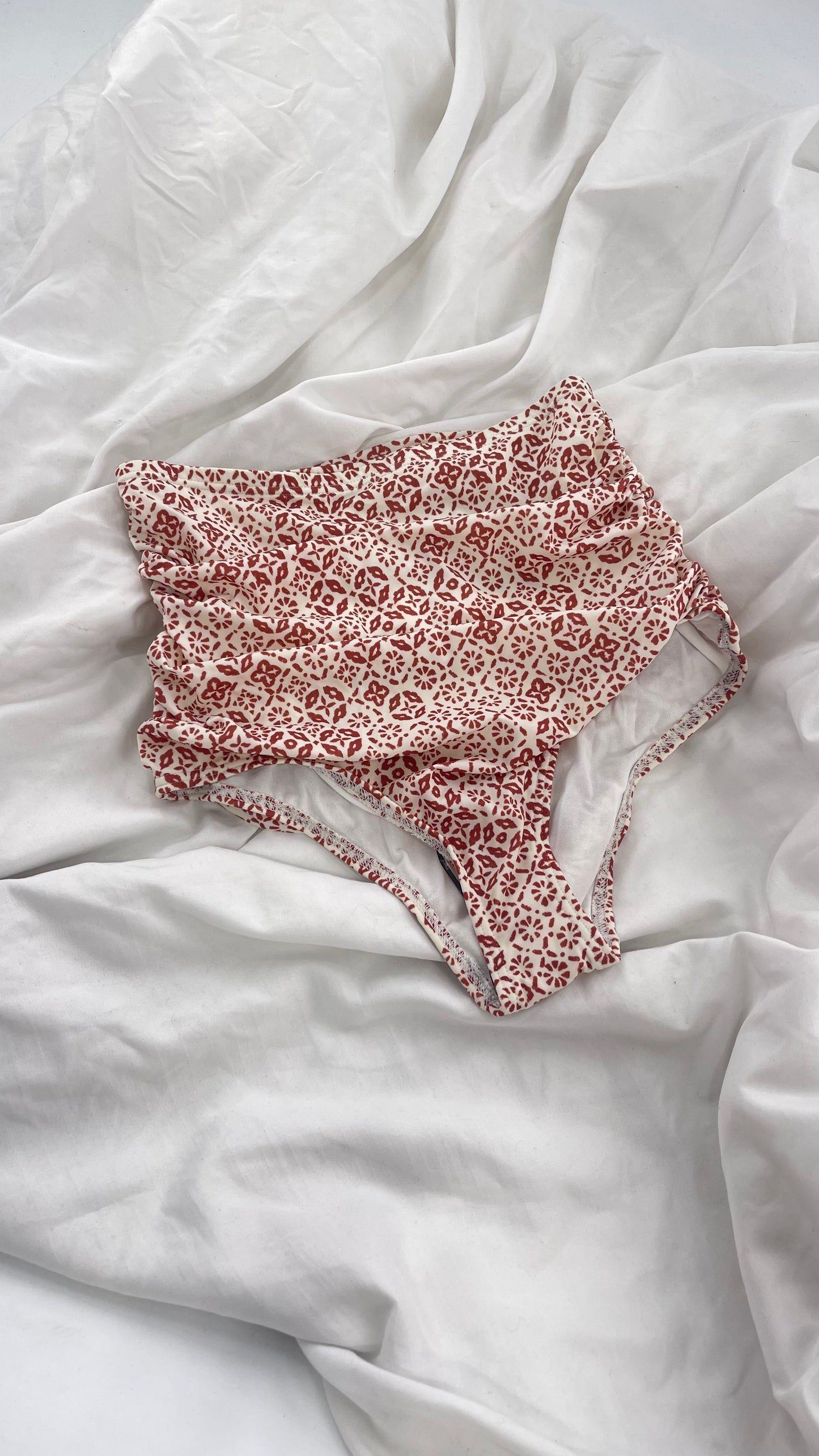 Urban Outfitters Out From Under Ruched High Waist Swim Bottoms (Small)