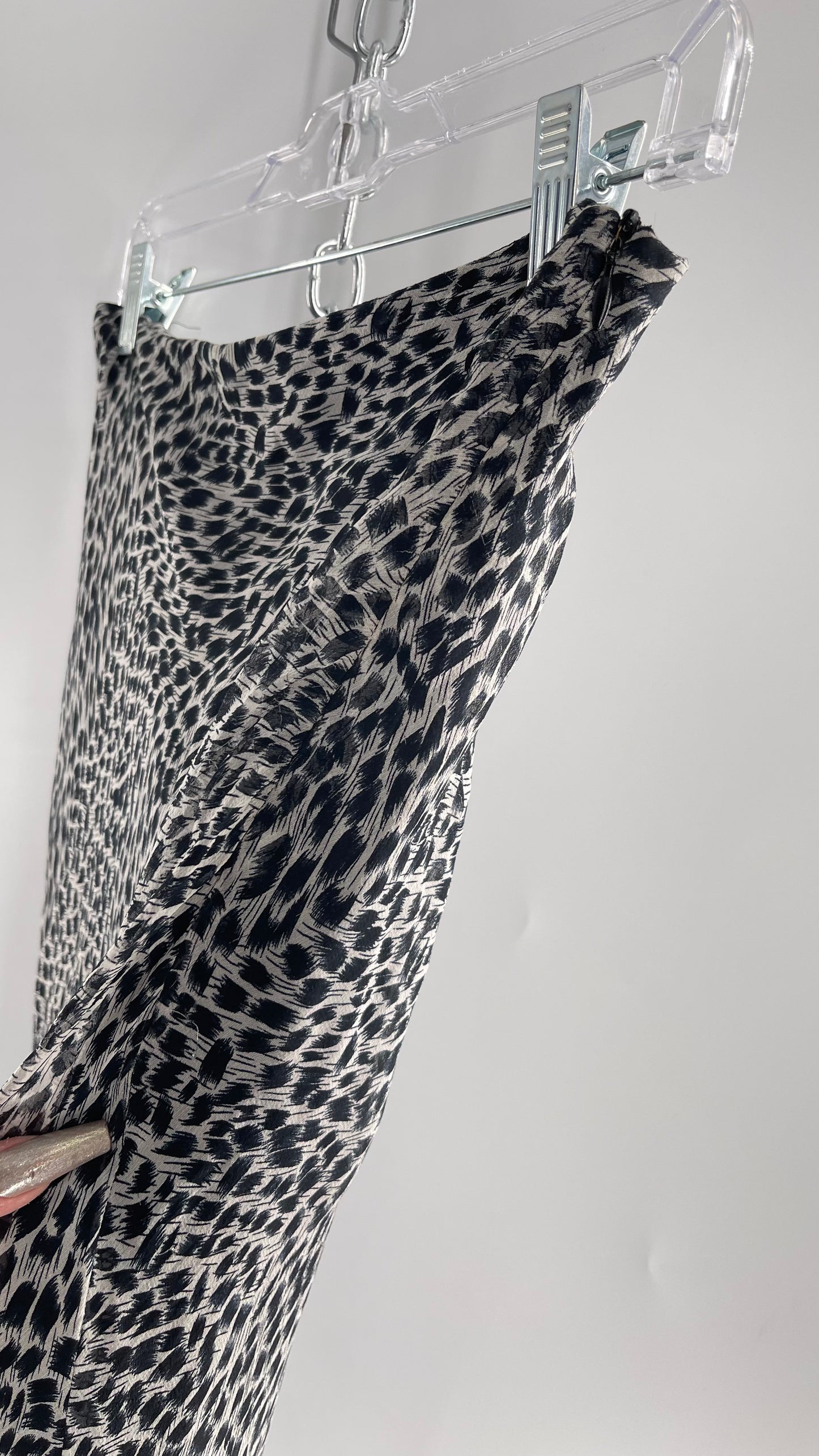 Vintage 100% Silk Leopard Print Grayish Blue Slinky Tube Maxi Skirt (6)