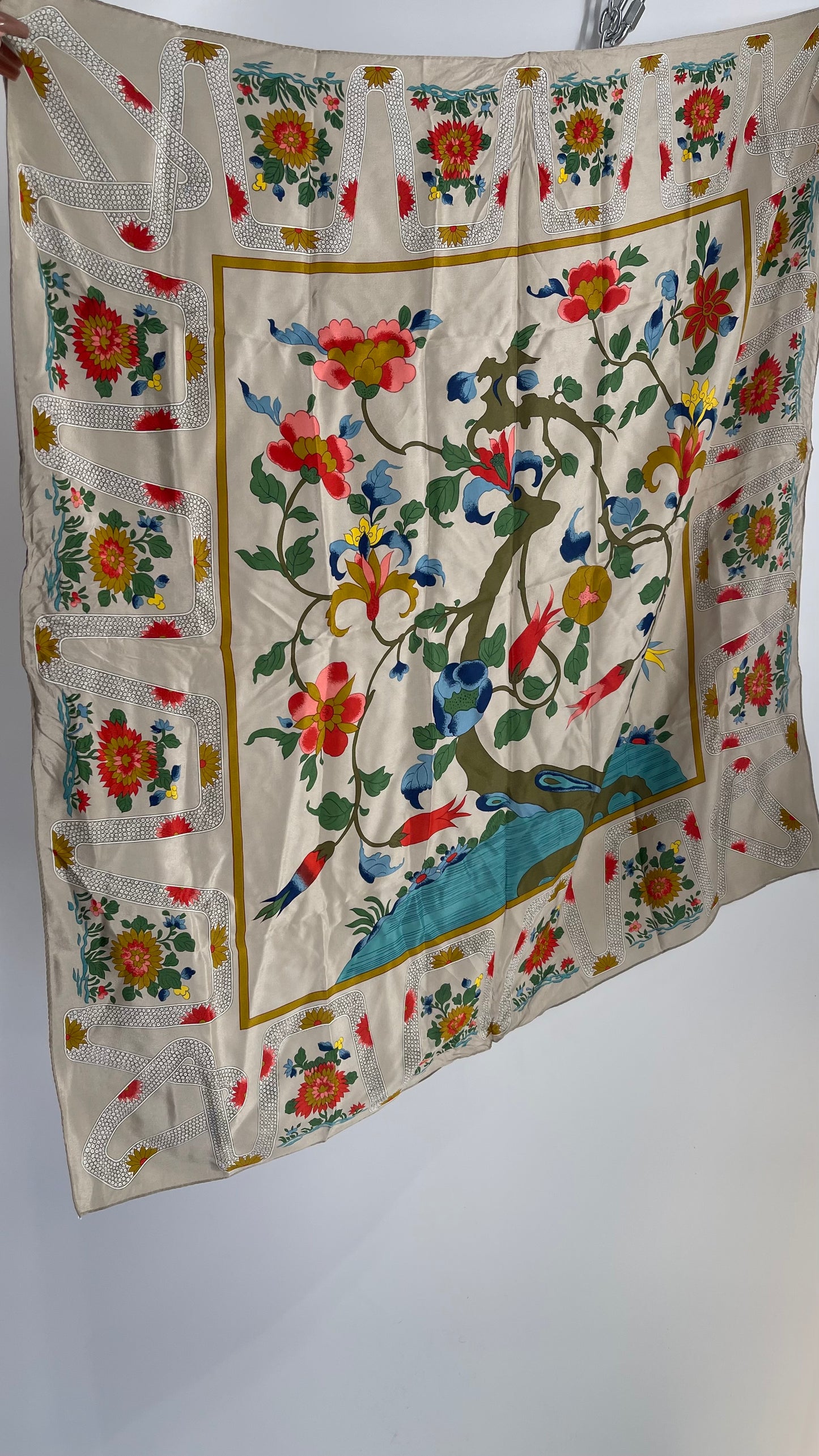 Vintage Tree Floral Mural Scarf