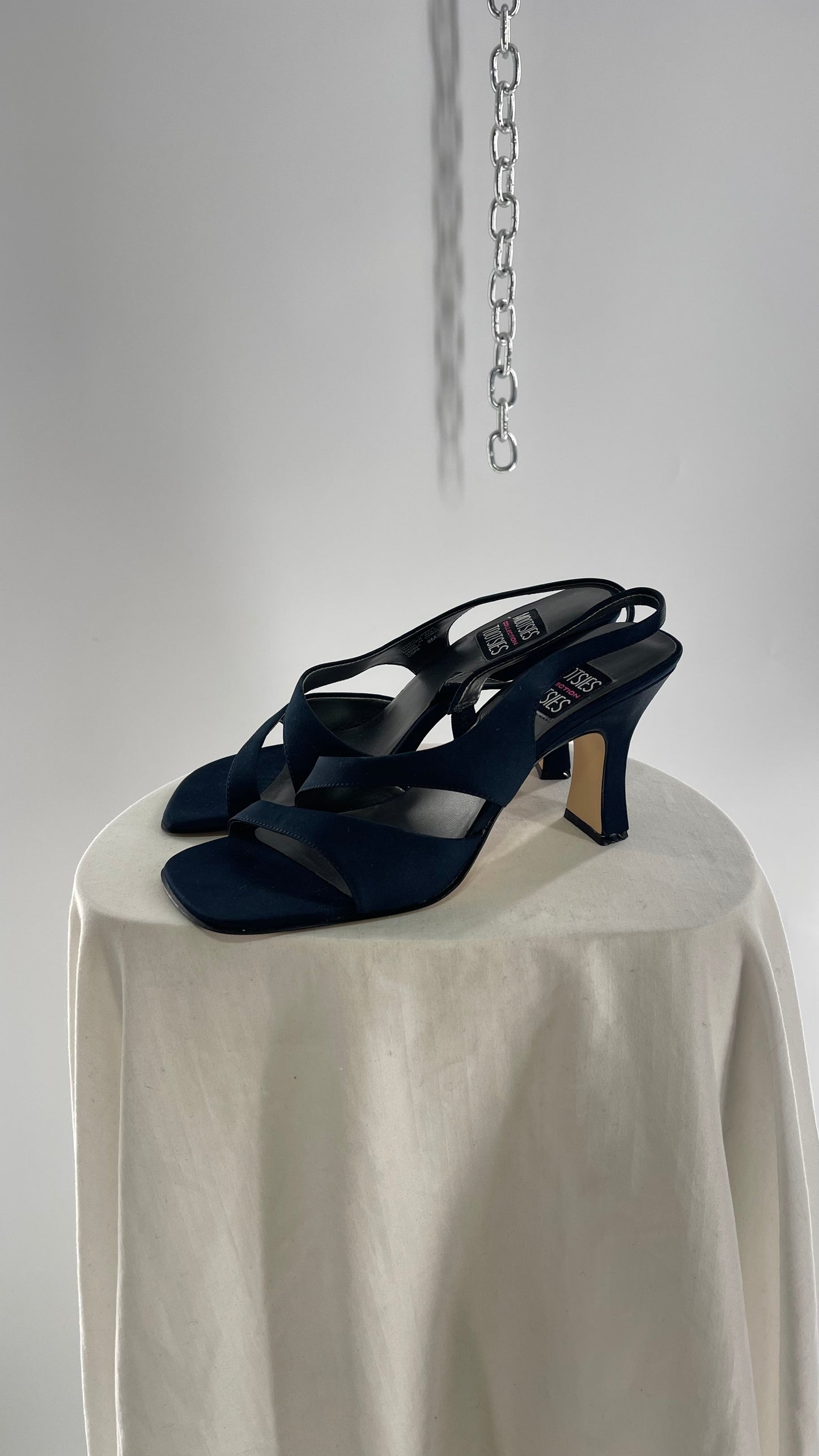 Vintage 1990s Mootsies Tootsies Strappy Satin Square Toe Kitten Heel (8)