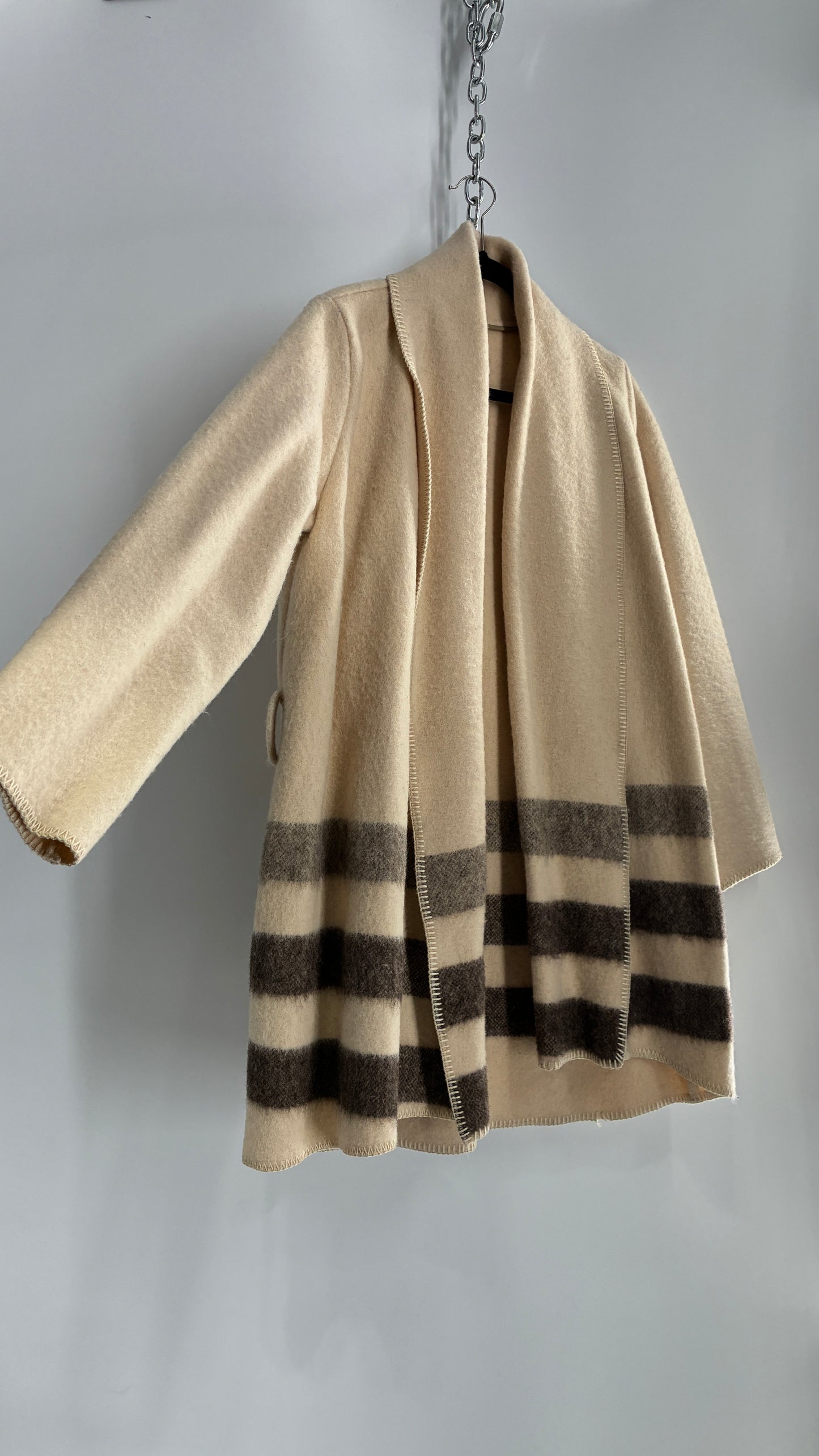 Vintage WOOLRICH Off White 100% Wool Striped Overcoat with Belt Loops (S/M)