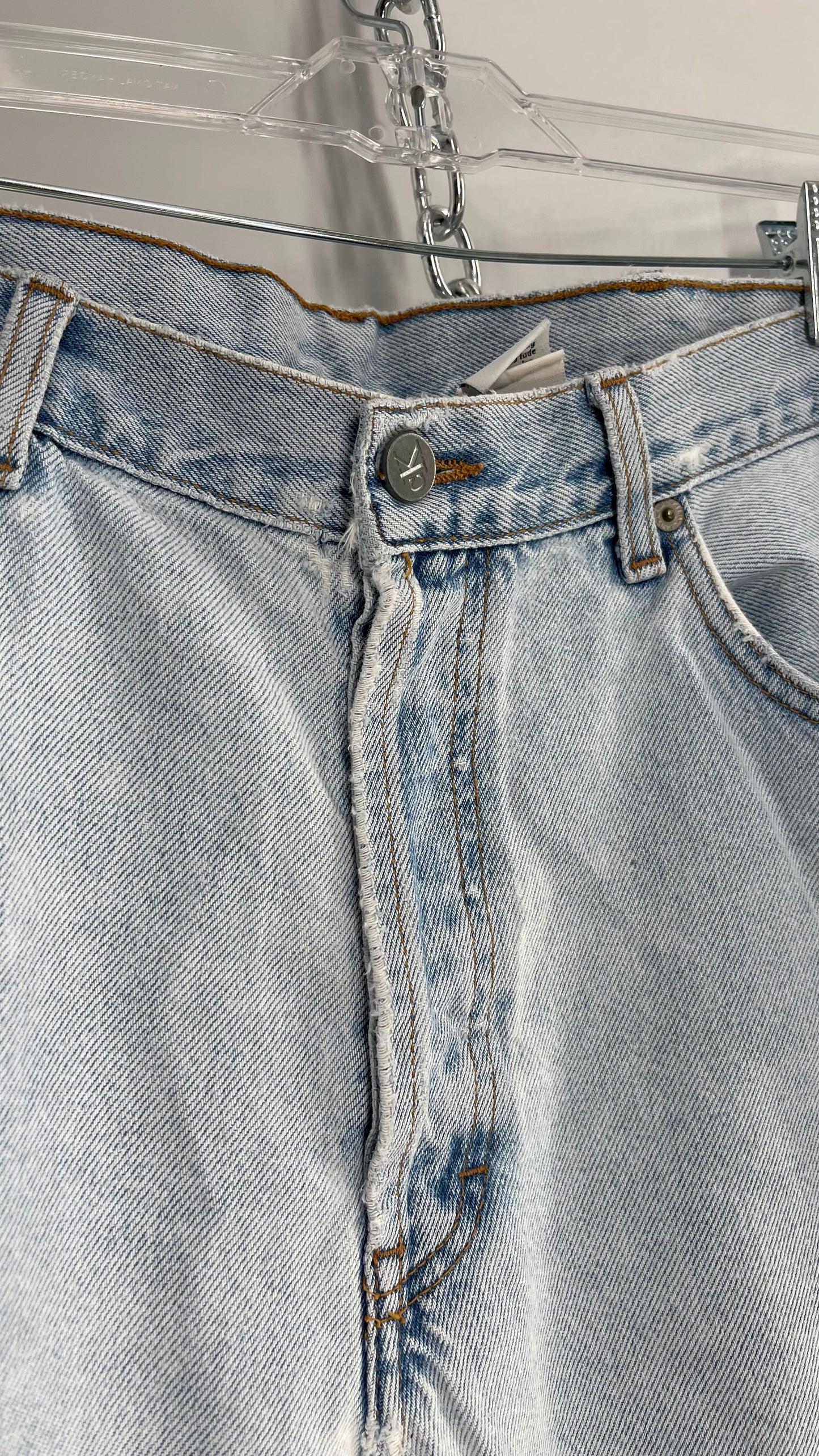 Vintage Calvin Klein Light Wash Jeans (38)