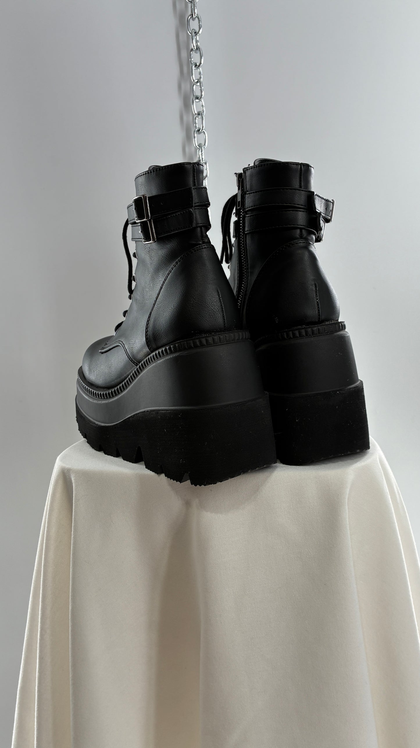 DEMONIA Shaker-52 Black Platform Wedge Combat Boots (9)