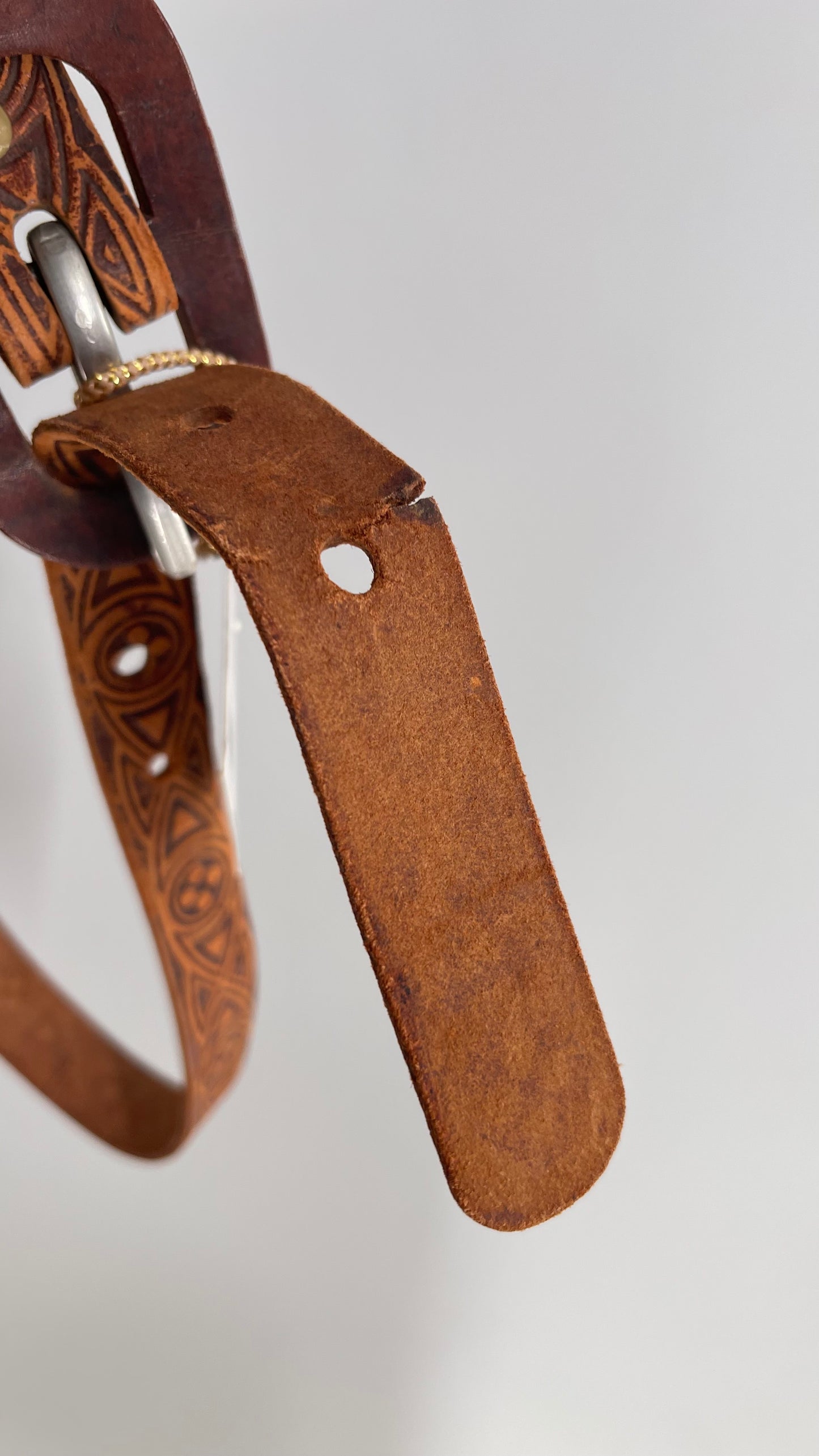 Vintage 1970s Engraved and Embossed Leather Bohemian Belt (Small)