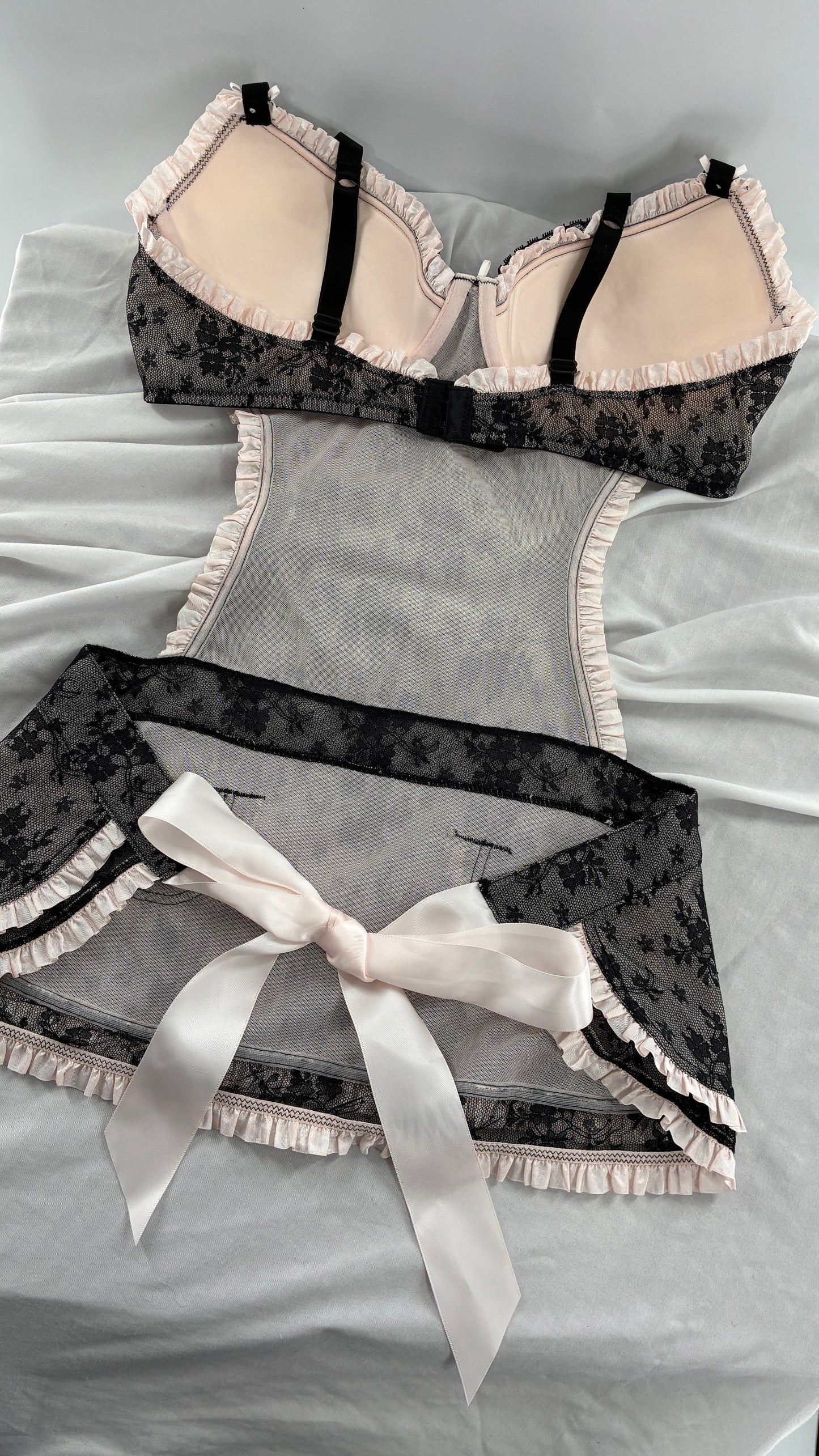 Victoria’s Secret Black Lace Apron Style Camisole Lingerie with Bow Back Ribbon (36D)
