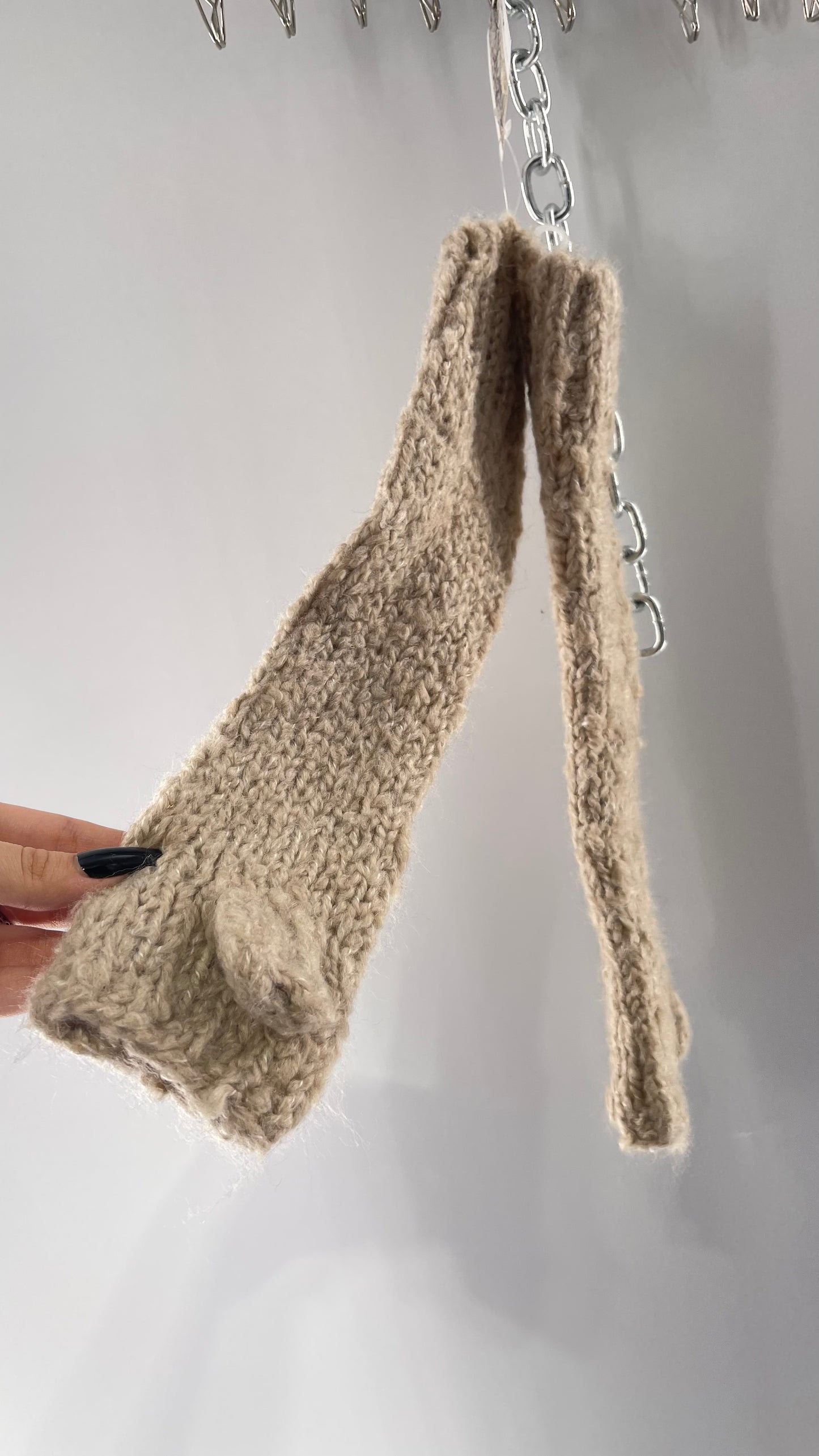 Urban Outfitters Beige/Oatmeal Knit Arm Warmer/Glove with Covered Palm, Thumb Hole