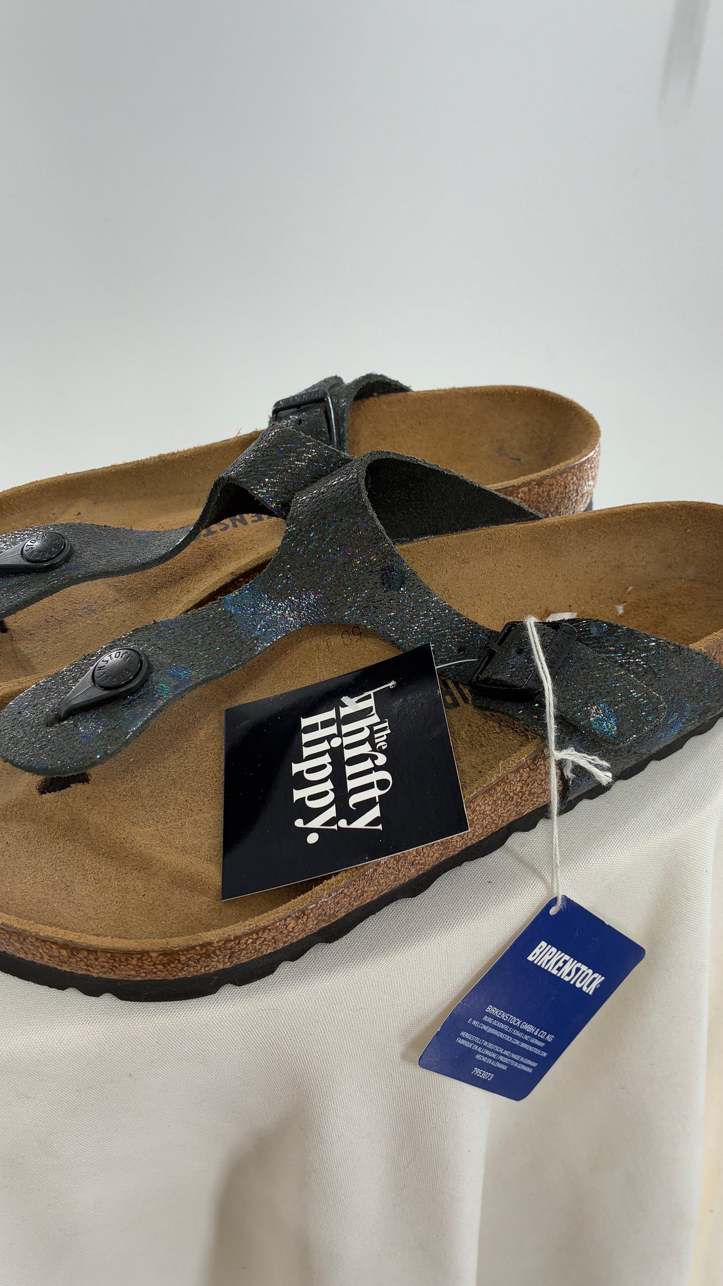 BIRKENSTOCK Sandal Iridescent Navy Thong Sandal with Tags Attached (40)