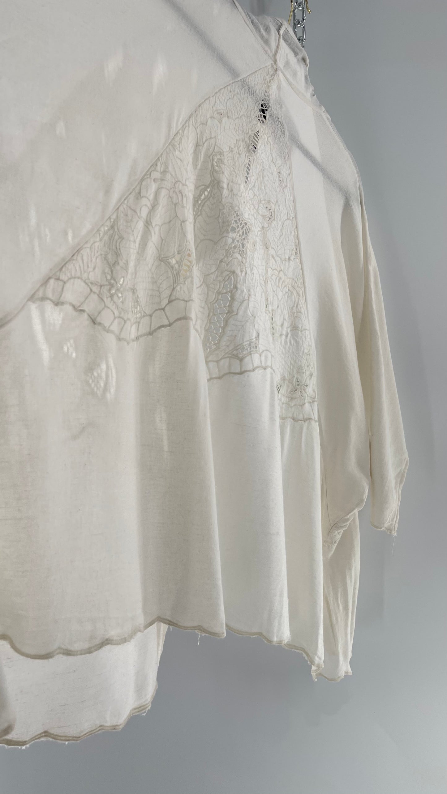Intimately Free People Linen/Cotton White Cape with Embroidery Design (Medium)