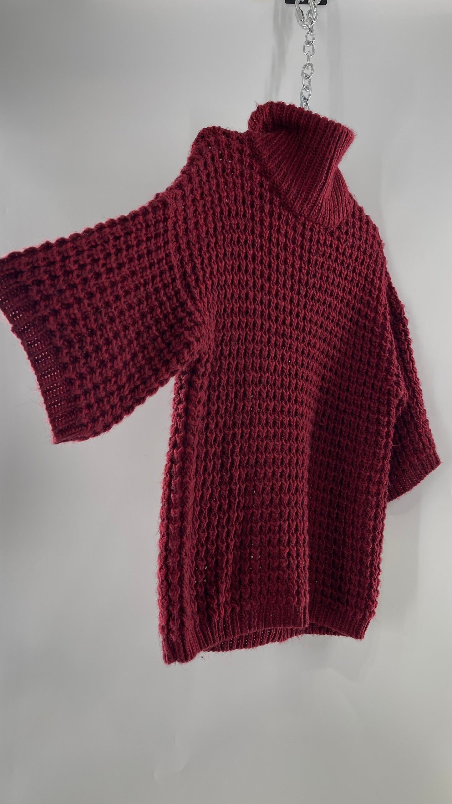 Anthropologie Thick Knit Burgundy/Maroon Short Sleeve Slouchy Turtle/Mock Neck Sweater (Large)