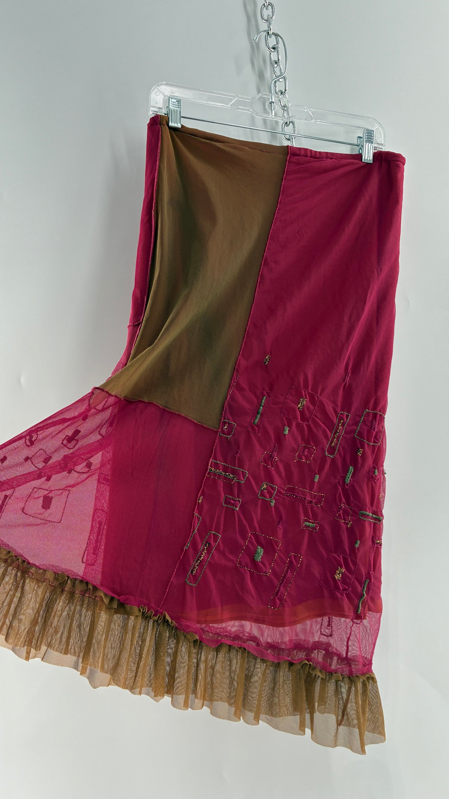 Vintage LILLI ROSE Fuchsia Exposed Stitch Midi Skirt with Embroidered Details (S/M)