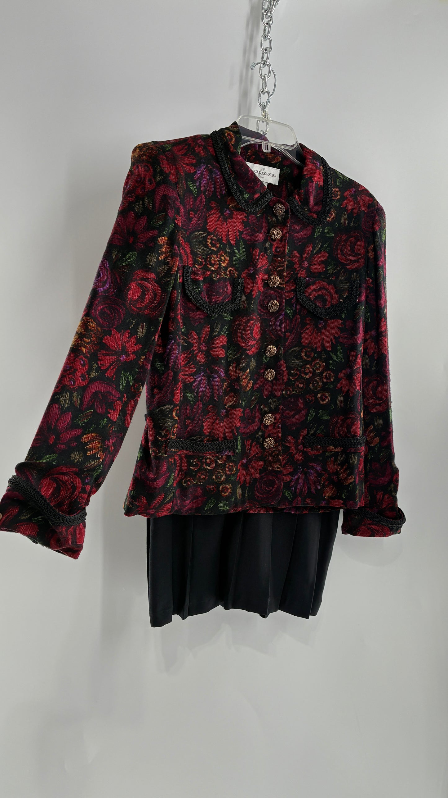 Vintage Suit Set with Gold Button, Deep Floral Blazer and Pleated Upcycled Mini Skirt (6)