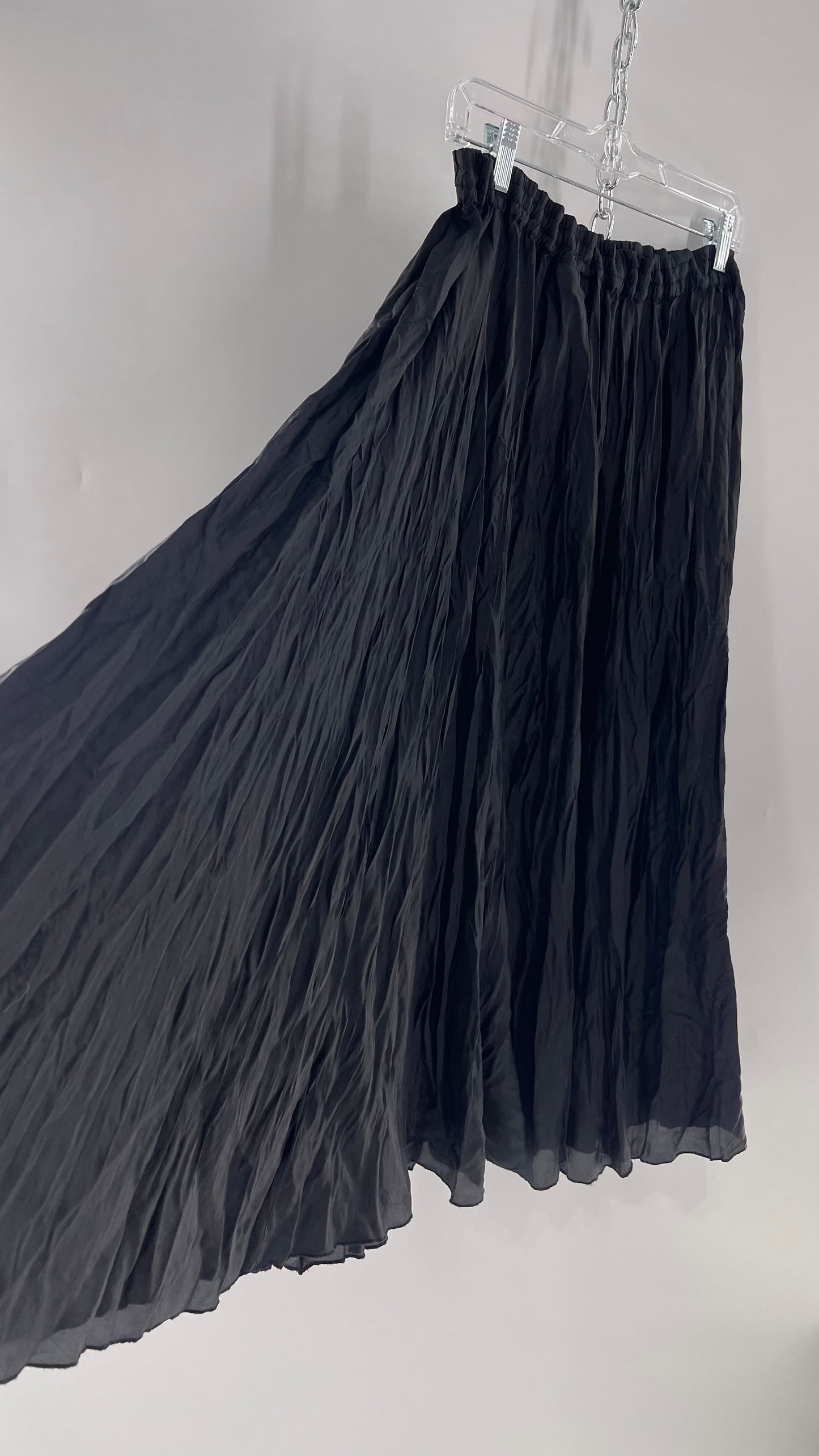 Vintage Adrian Jordan Black Full Length Crinkle Skirt 100% Silk (18/20)