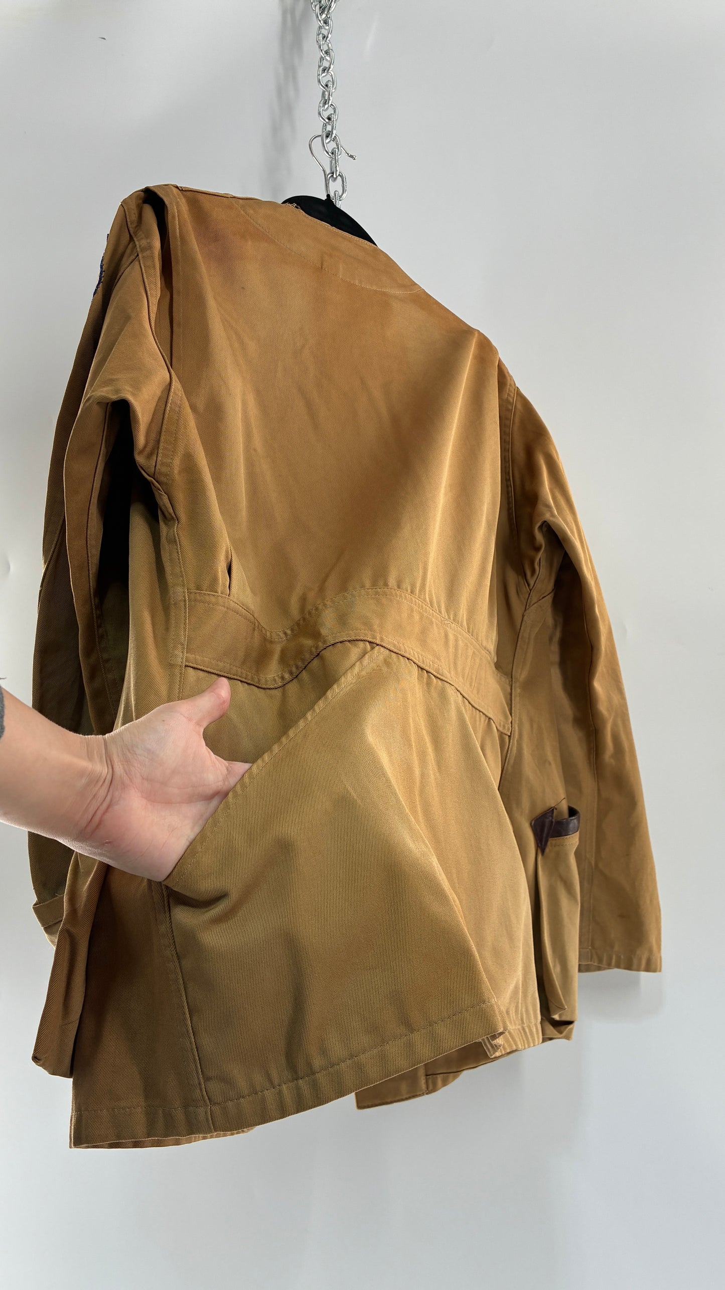 Vintage CT Ranger Shooting/Hunting Jacket Covered in Badges (42/Medium)